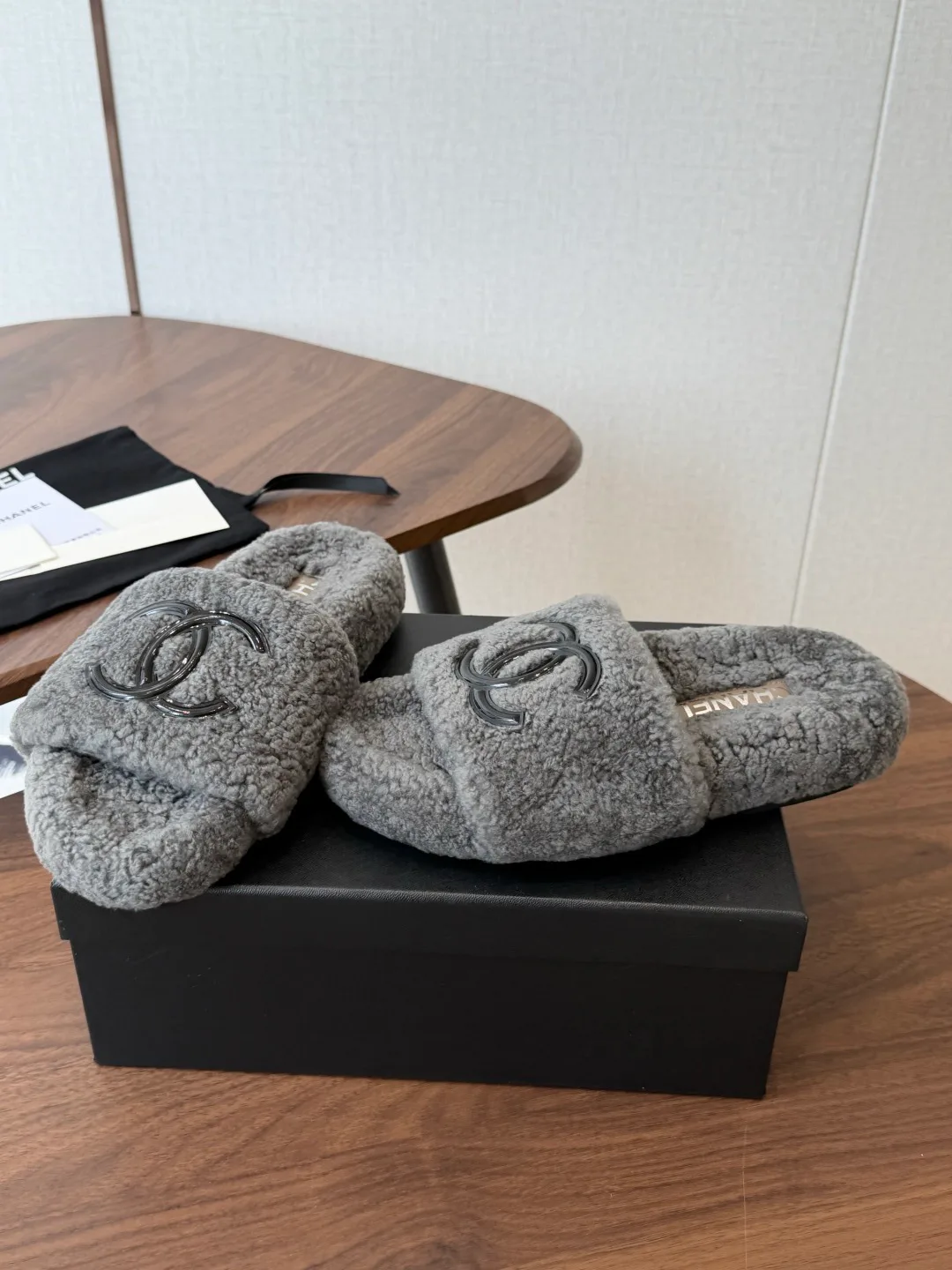 Women's Slippers CHANEL 18357265