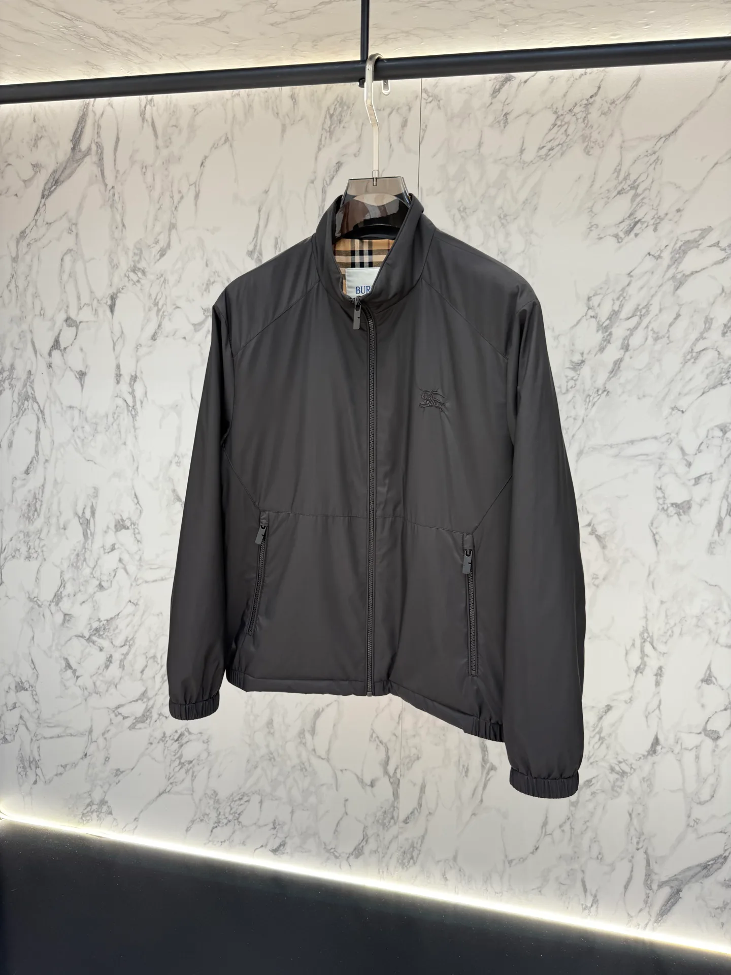 Men's Jackets And Down Jackets BURBERRY 18178424