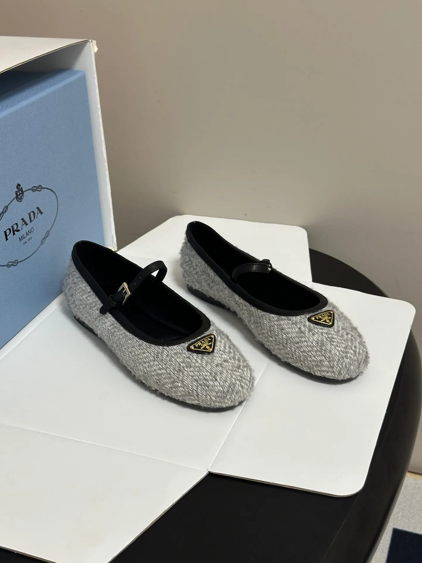 Women's Ballet Flats PRADA 18492582