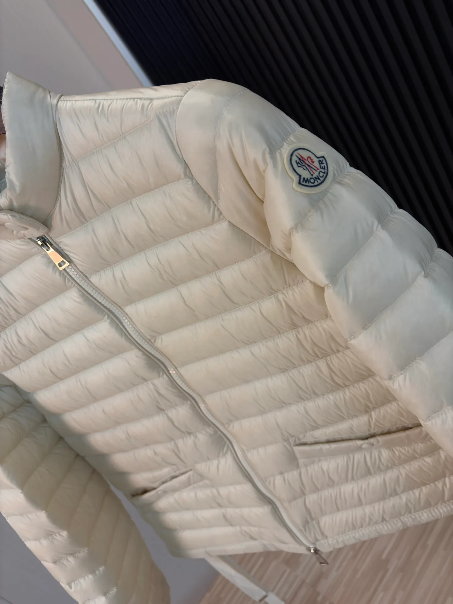Men's Jackets And Down Jackets MONCLER 17908034