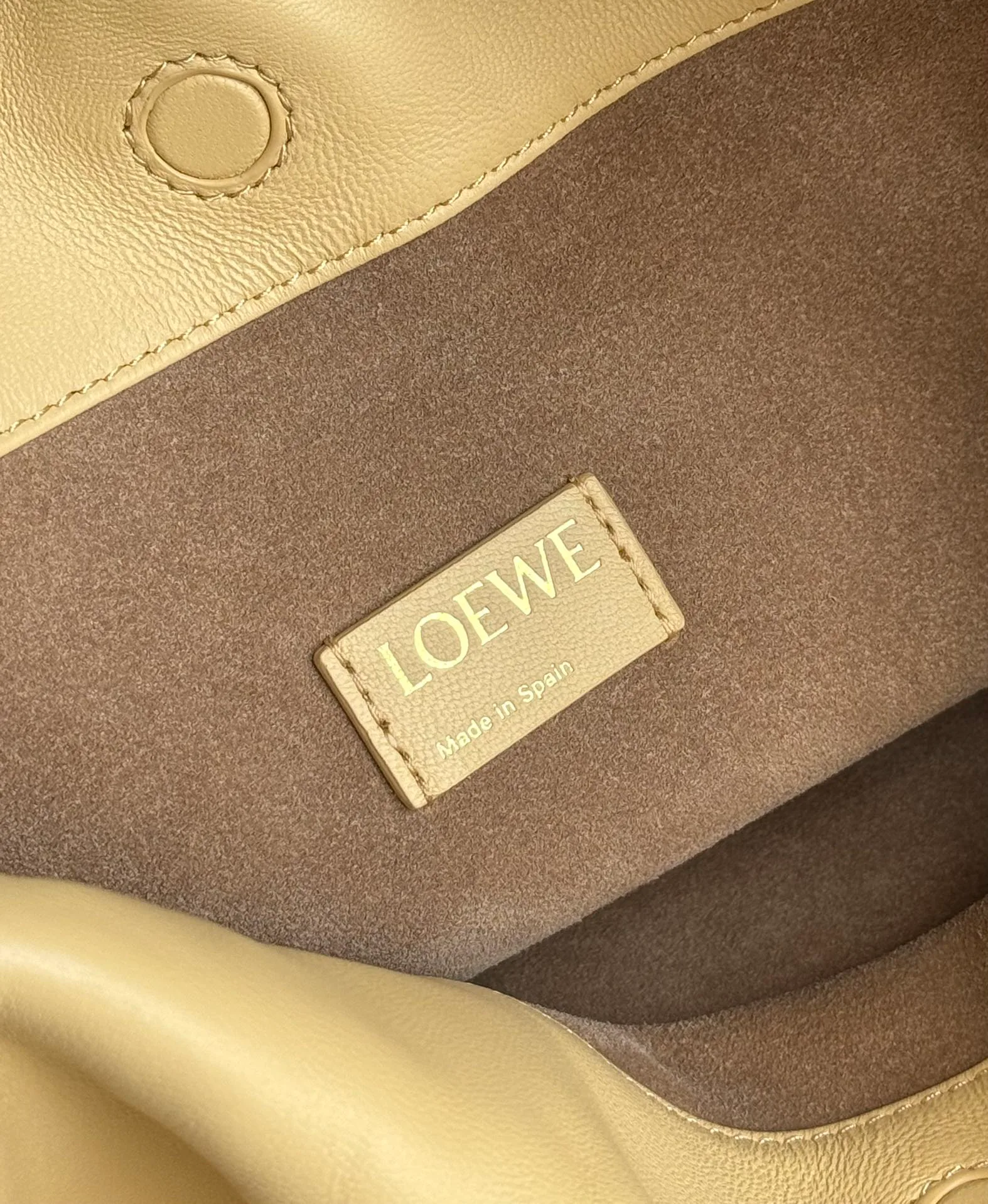 Women's Classic Handbags LOEWE 18030413