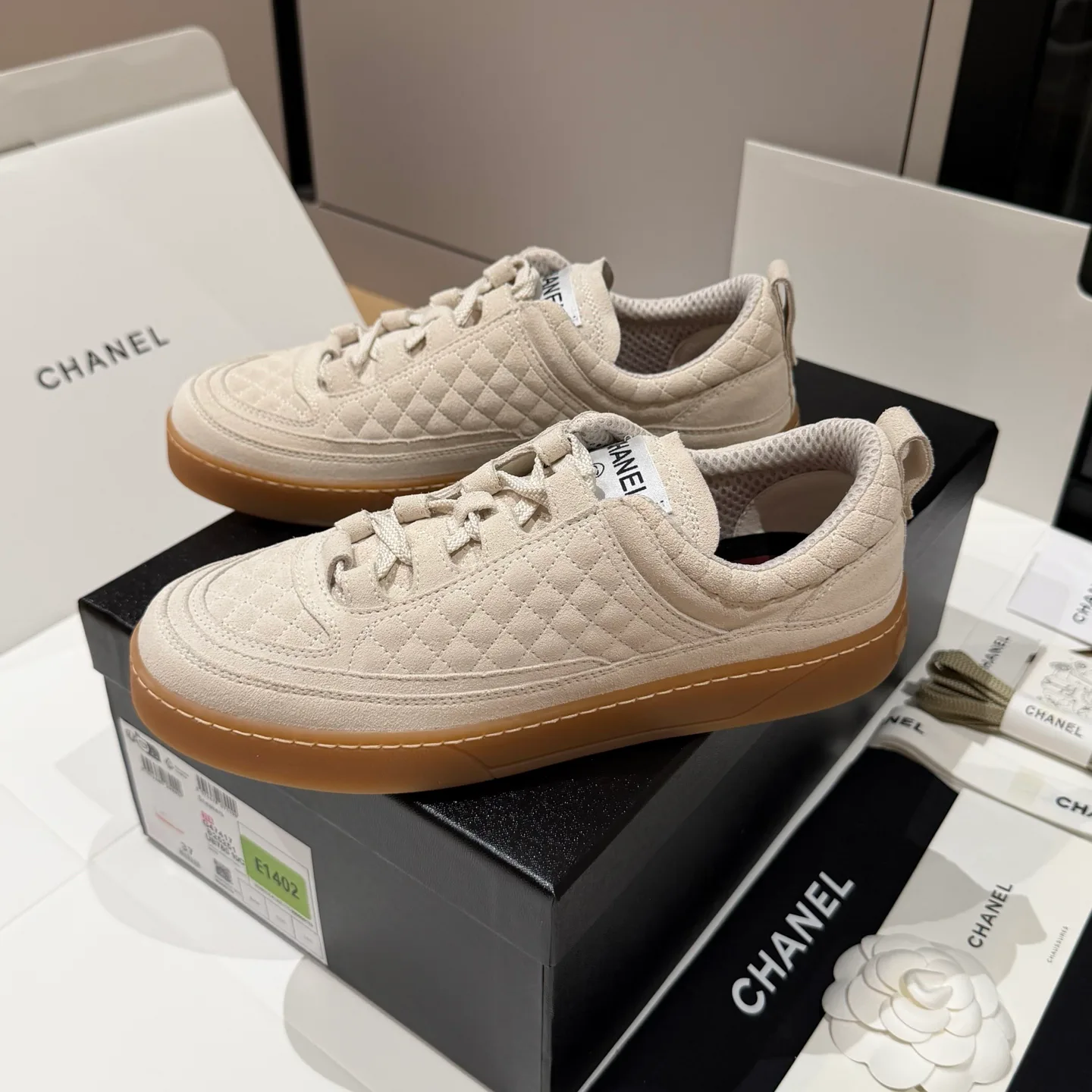 Women's Sneakers CHANEL 18551778