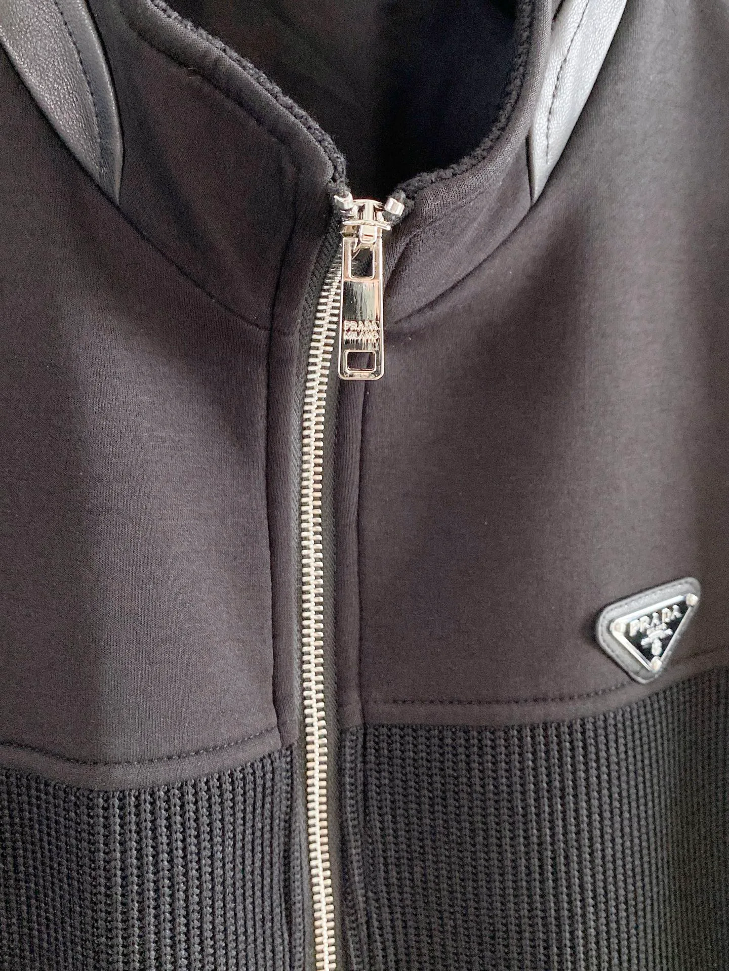 Men's Jackets And Down Jackets PRADA 17993205