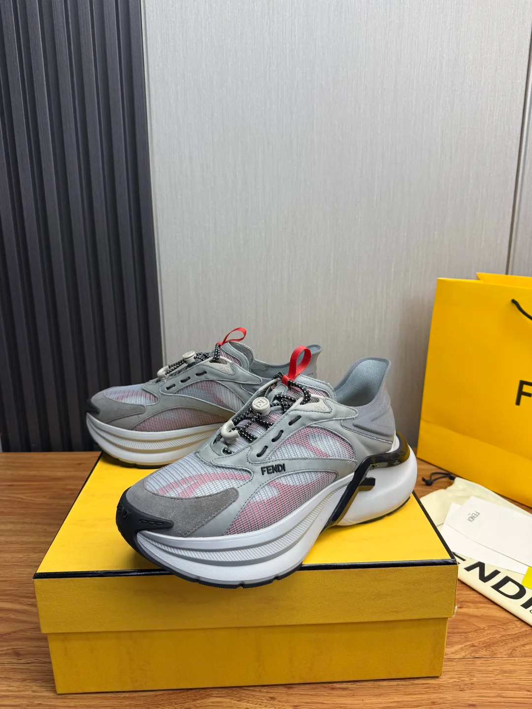 Men's Sneakers FENDI 17955204