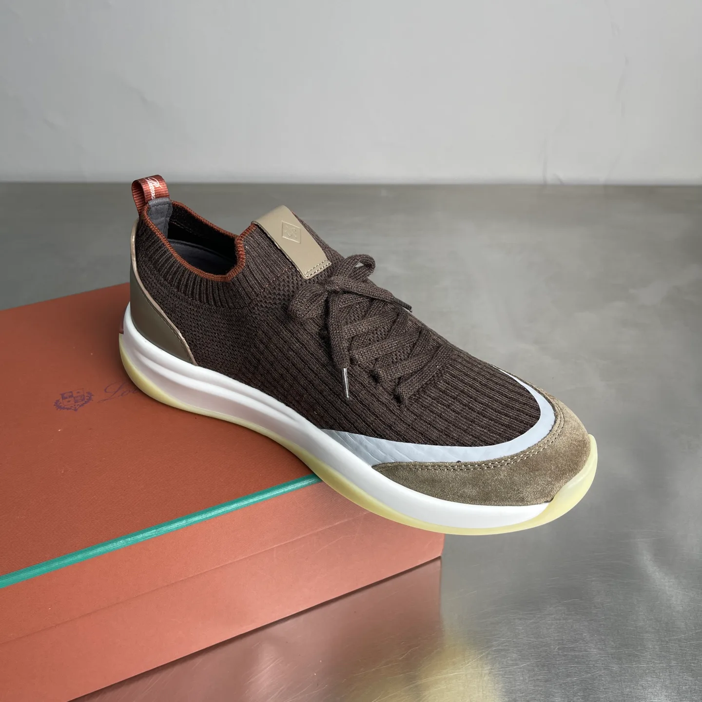Men's Sneakers LORO PIANA 18234367