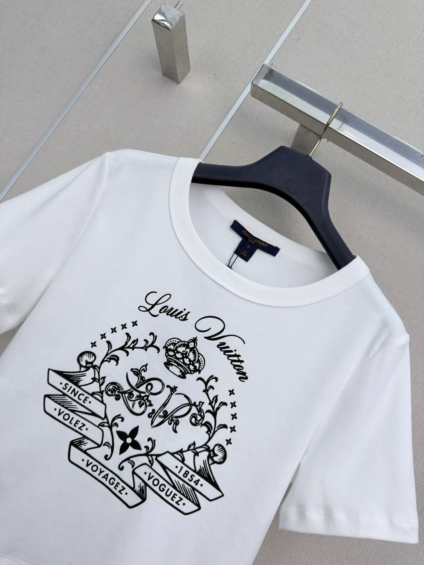 Women's T-Shirts LOUIS VUITTON 18402384