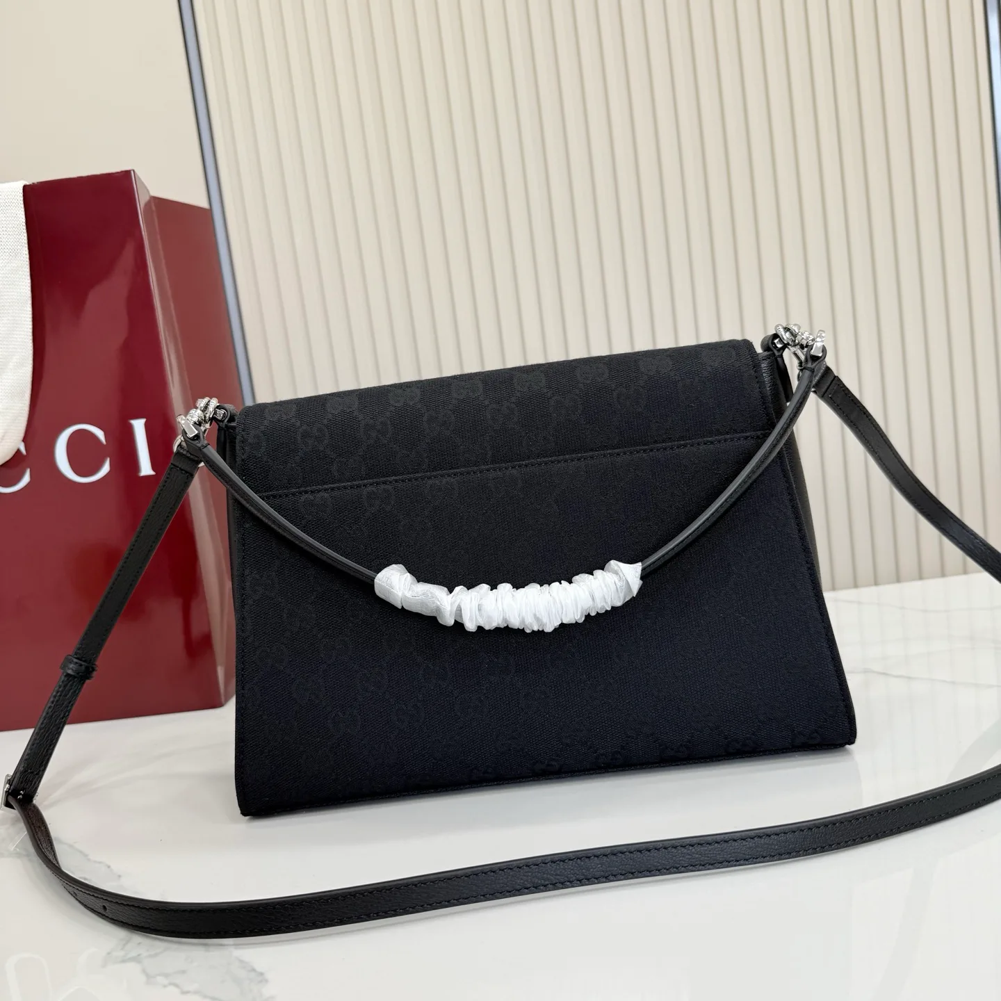 Women's Classic Handbags GUCCI 17947727