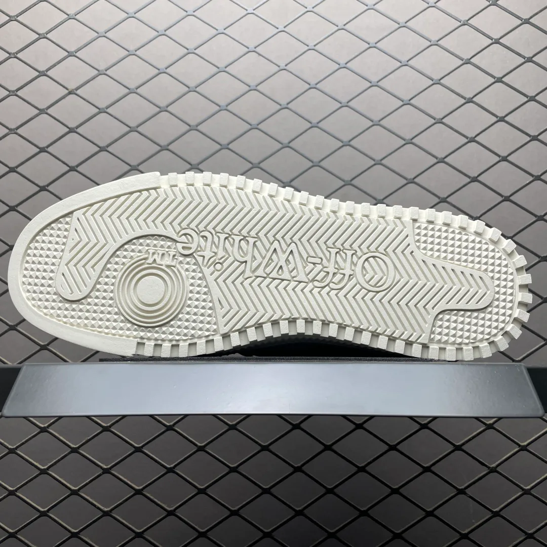 Men's Sneakers OFF-WHITE 17293036