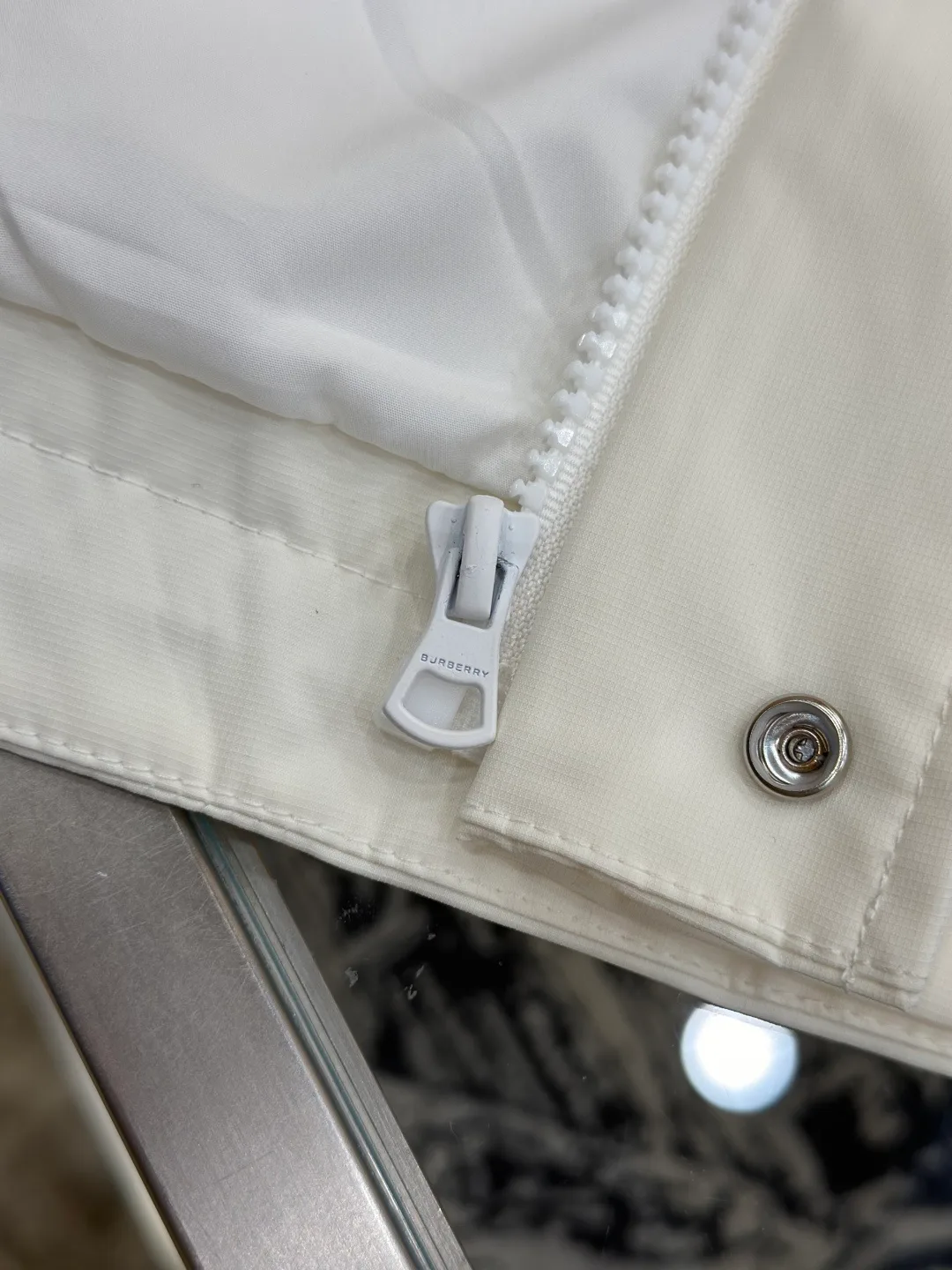 Men's Jackets And Down Jackets BURBERRY 17740879