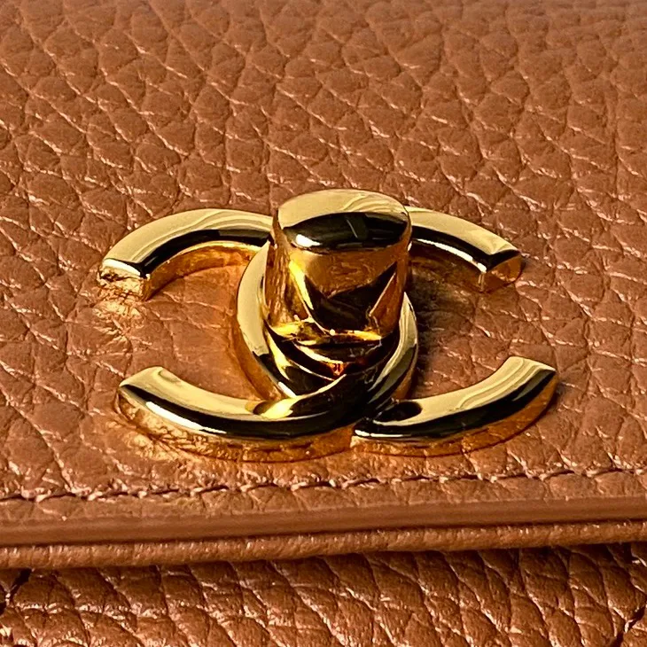 Women's Classic Handbags CHANEL 18207857