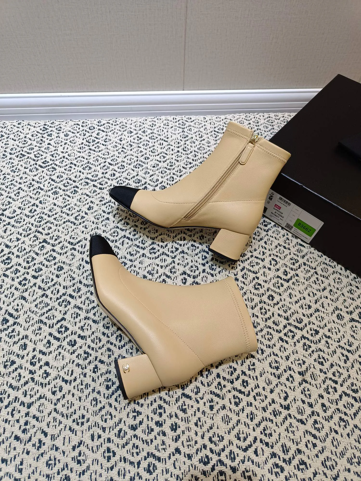 Women's Booties CHANEL 17997426