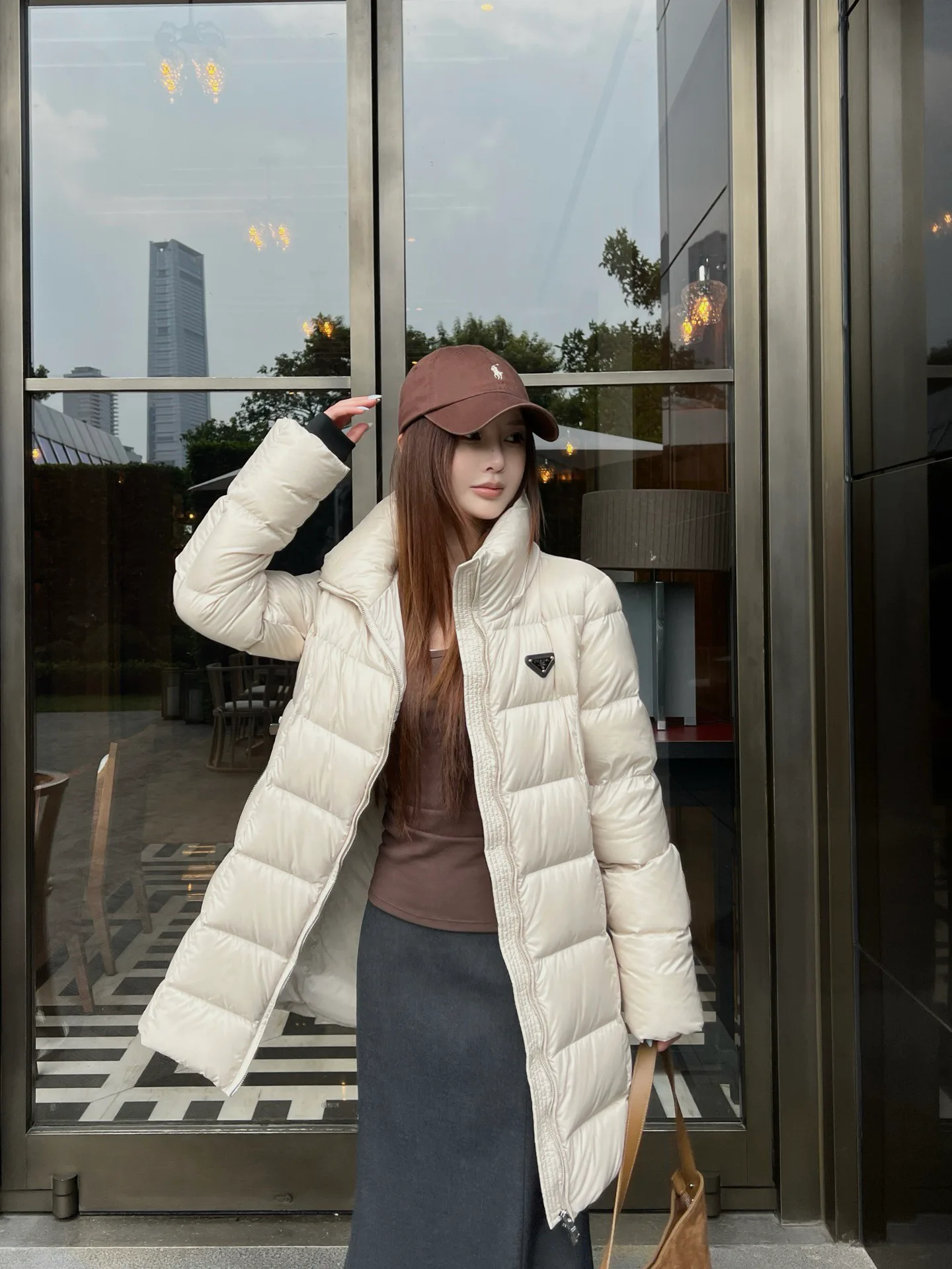Куртки И Пуховики Женские Prada 18576959