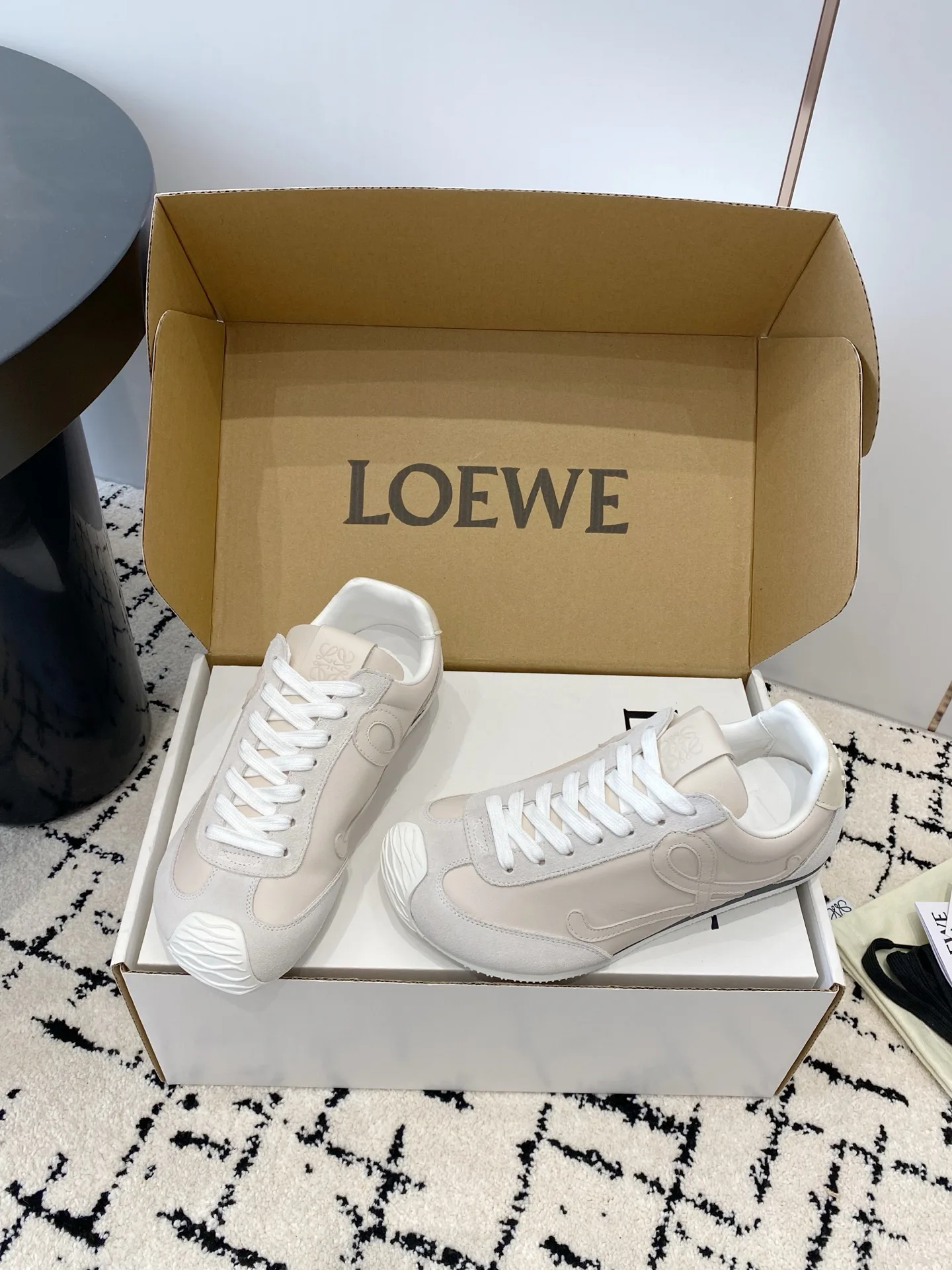 Women's Sneakers LOEWE 18268853