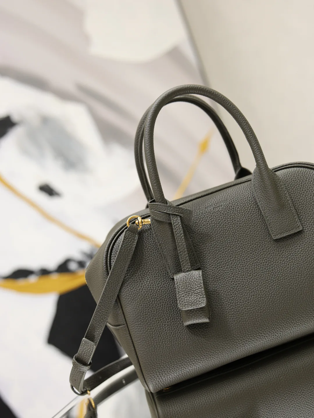 Women's Classic Handbags SAINT LAURENT 17993938
