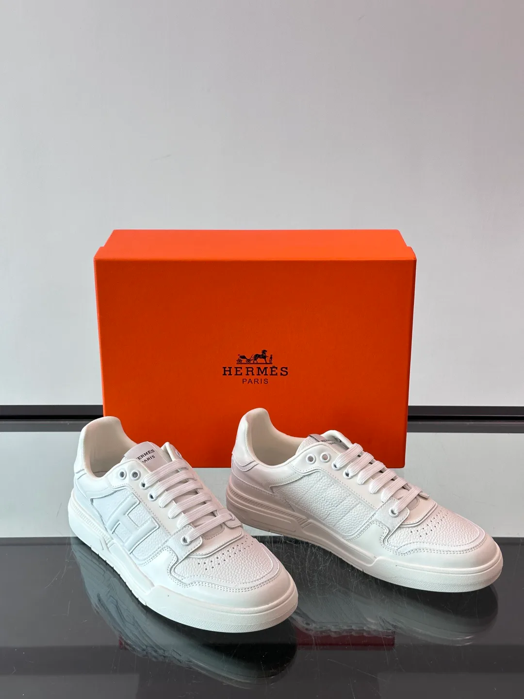 Men's Sneakers HERMES 18539667