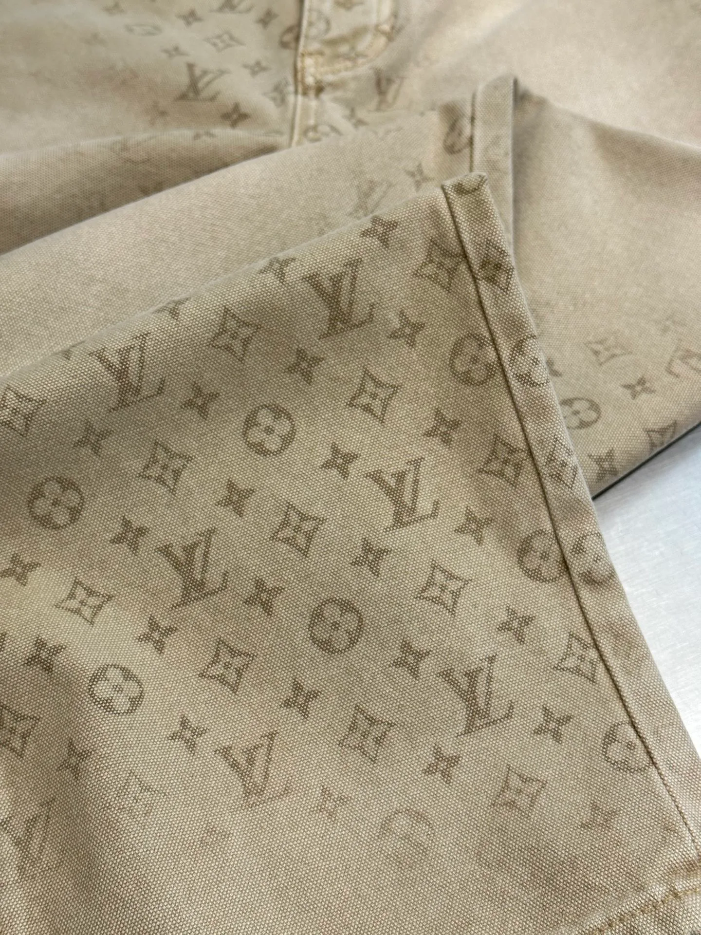 Men's Jeans LOUIS VUITTON 17299060