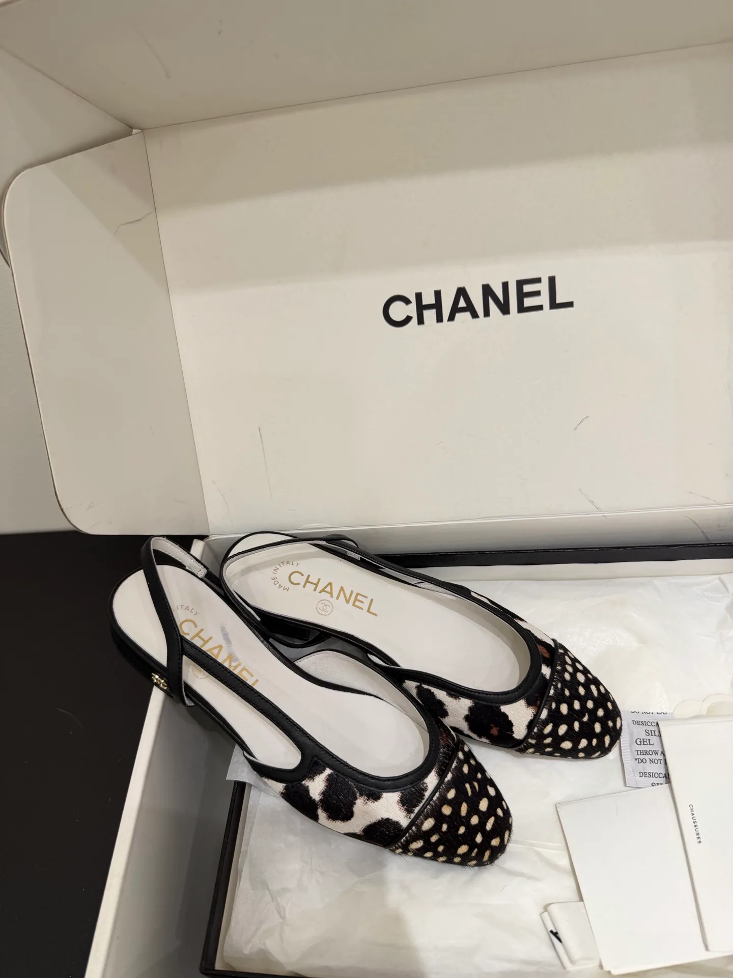 Women's Open-Toe Sandals CHANEL 18080090