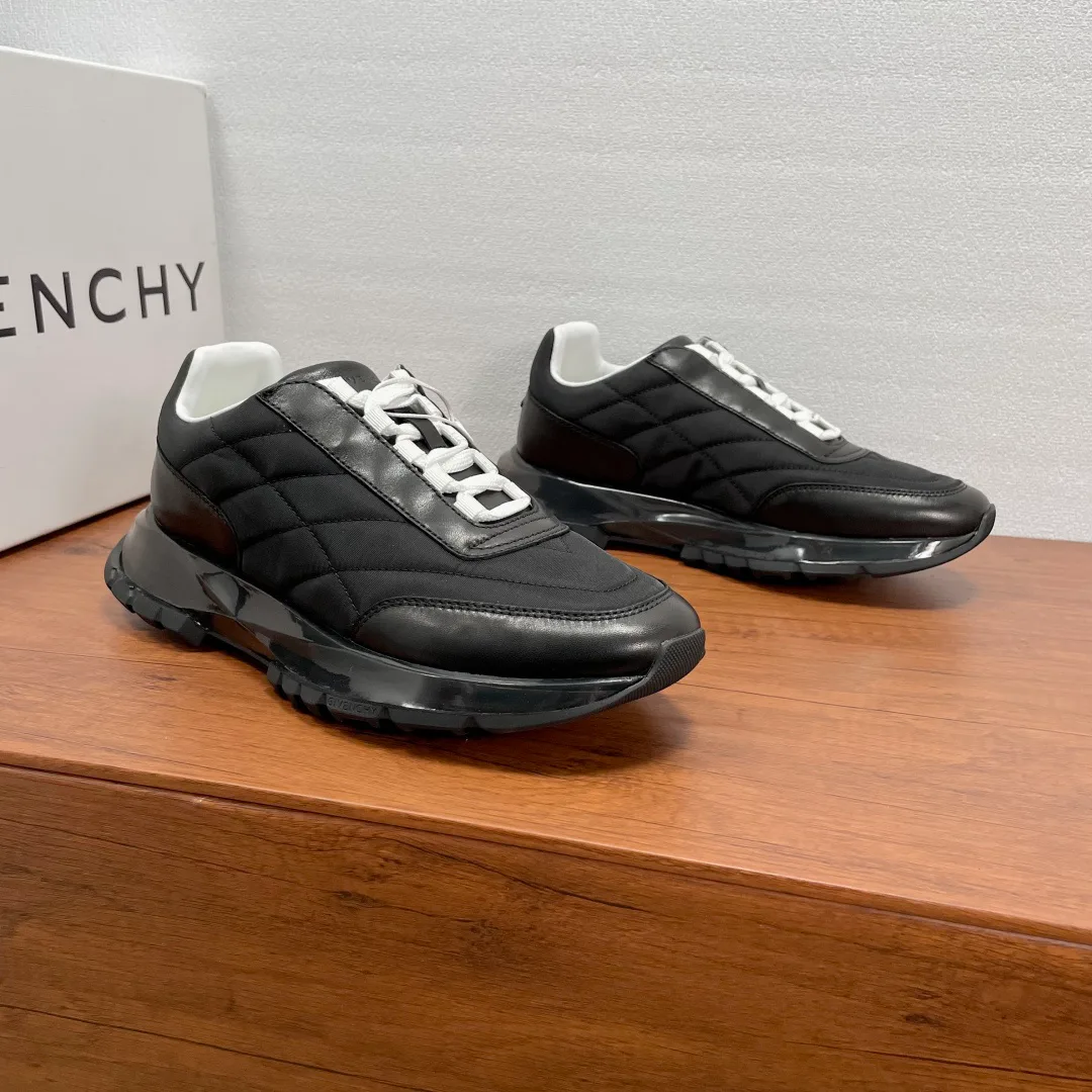 Men's Sneakers GIVENCHY 17307229