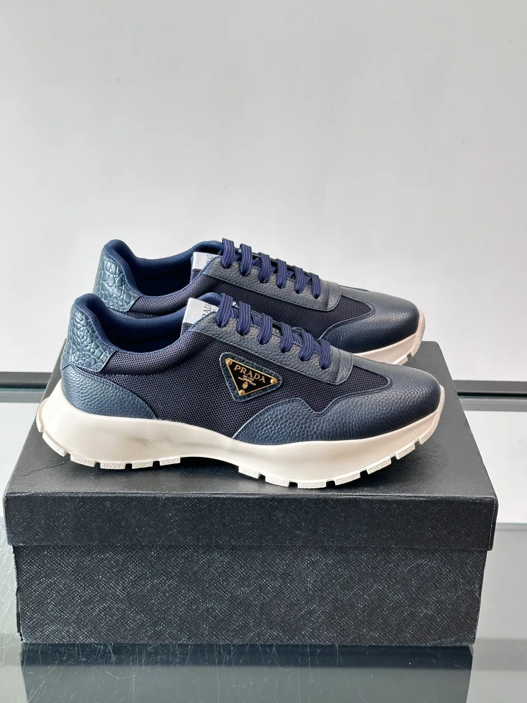 Men's Sneakers PRADA 18055726