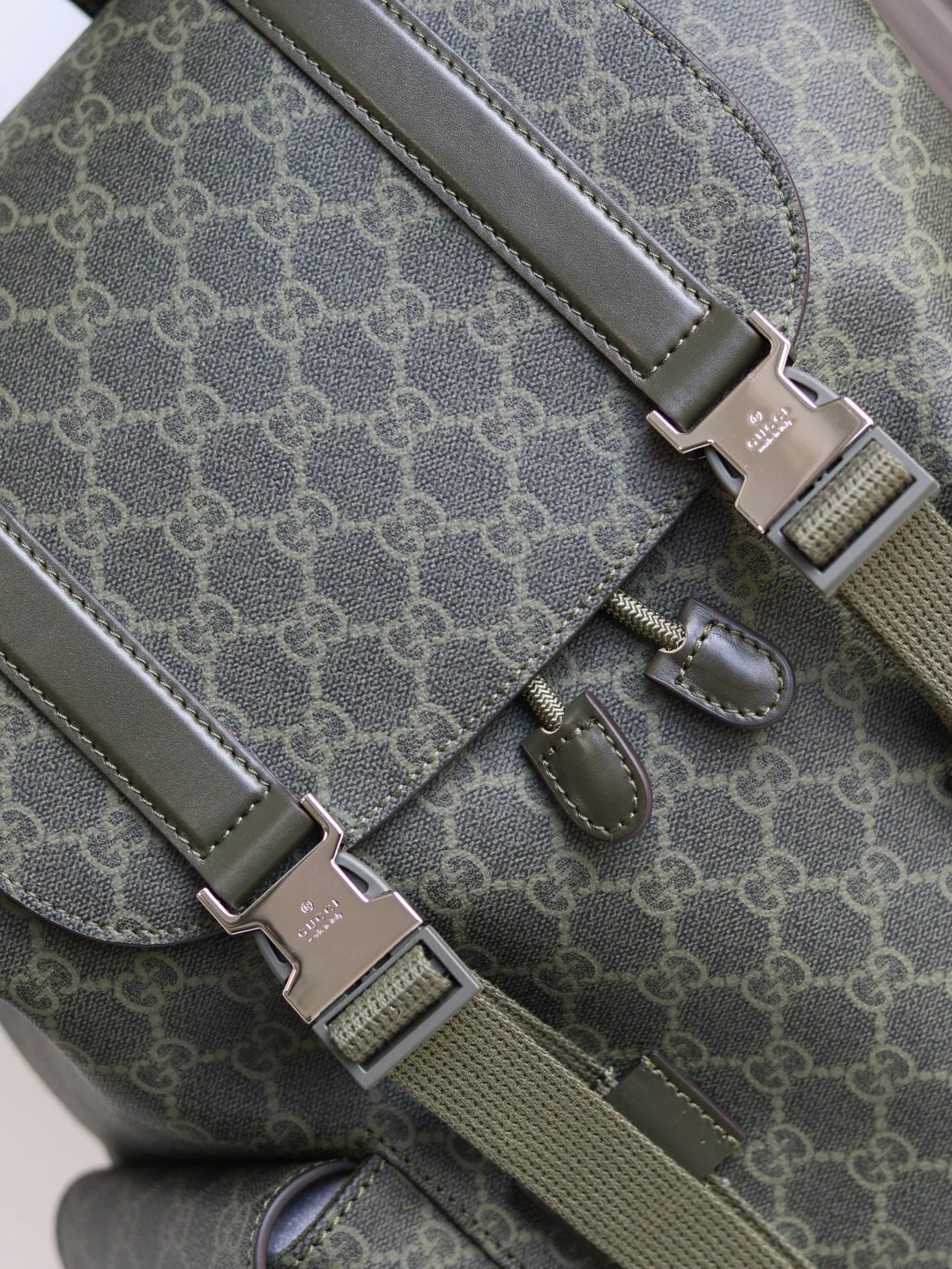 Women's Backpacks GUCCI 17529183