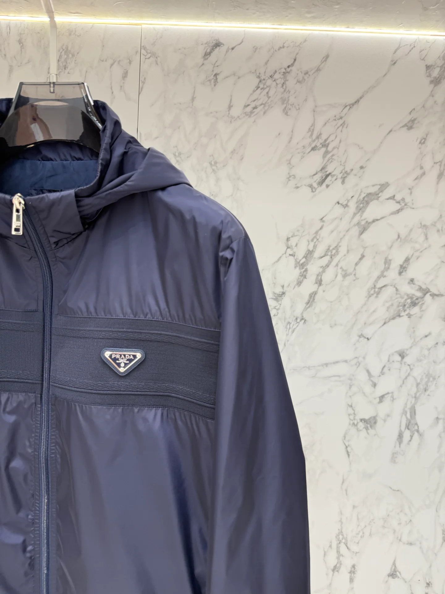 Women's Jackets And Down Jackets PRADA 18178422