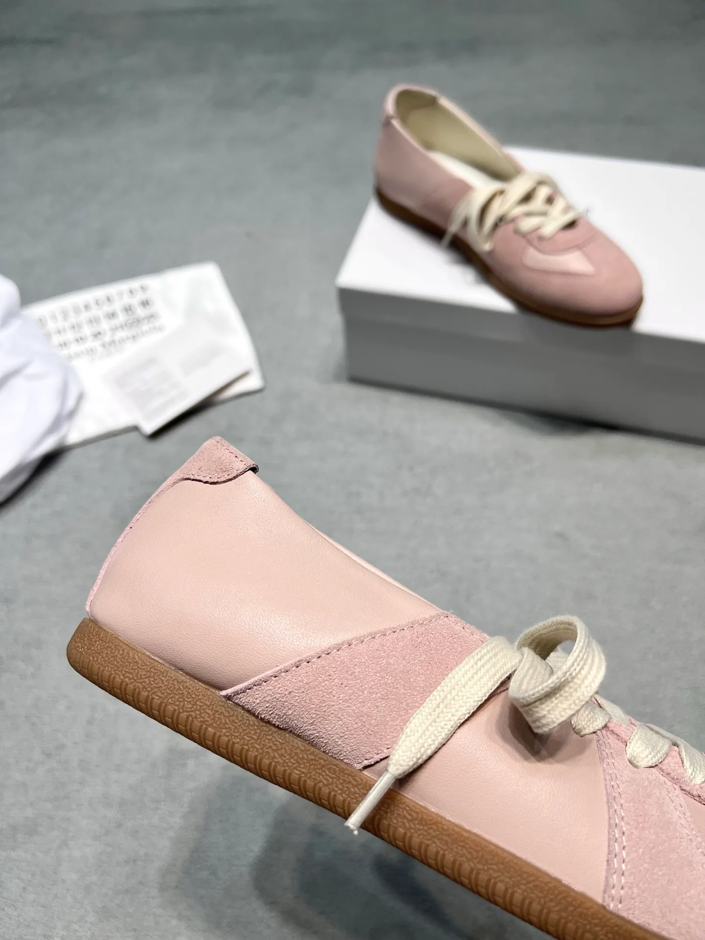 Women's Sneakers MAISON MARGIELA 18366868