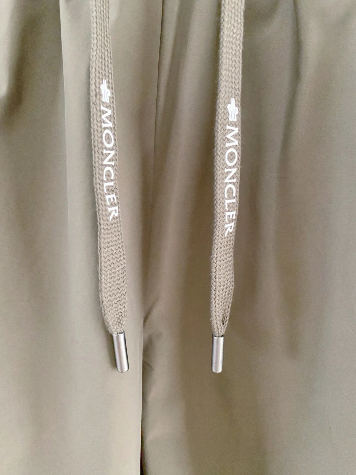 Men's Shorts MONCLER 17837383