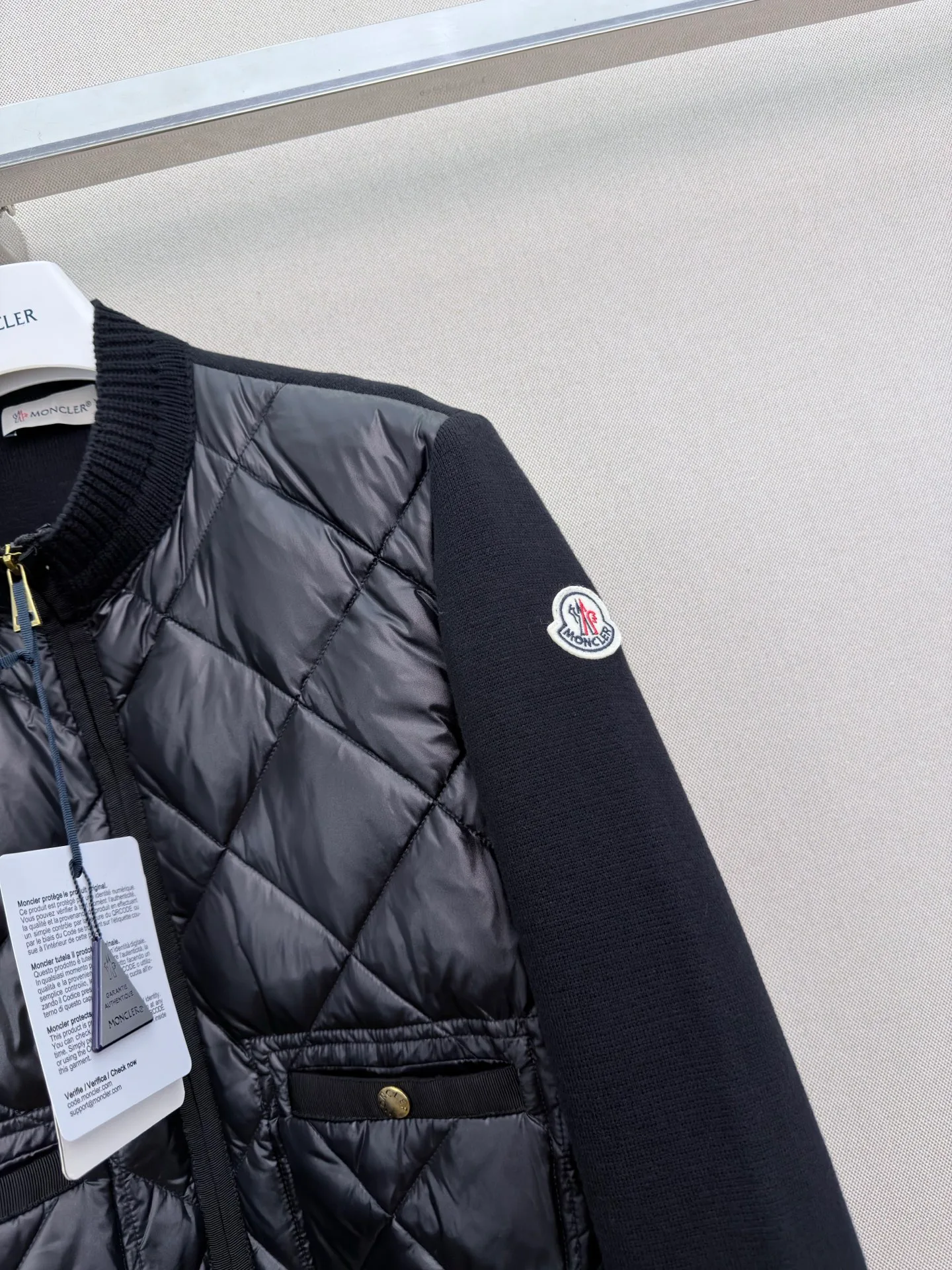 Women's Jackets And Down Jackets MONCLER 17919445