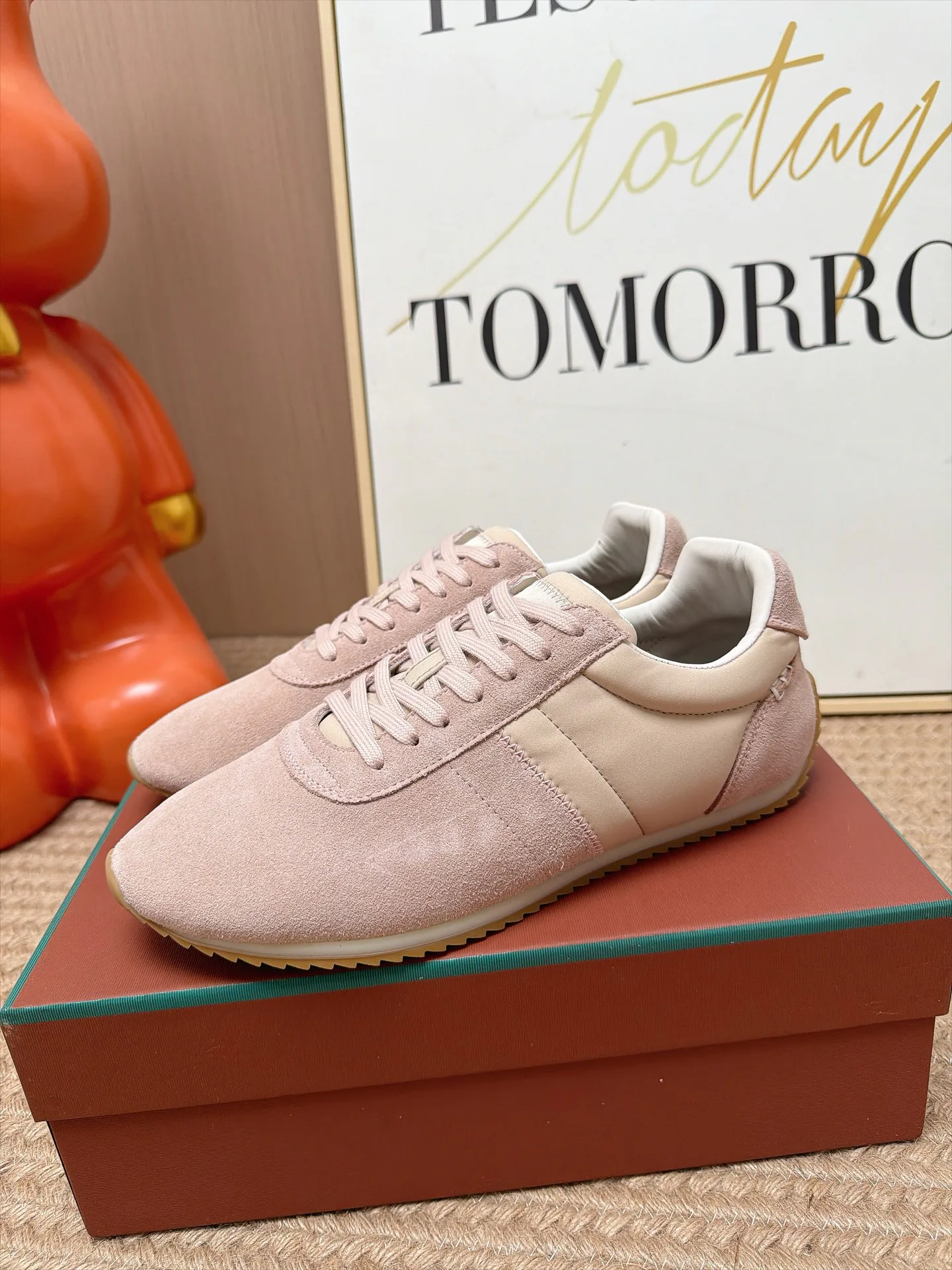 Women's Sneakers LORO PIANA 18239747