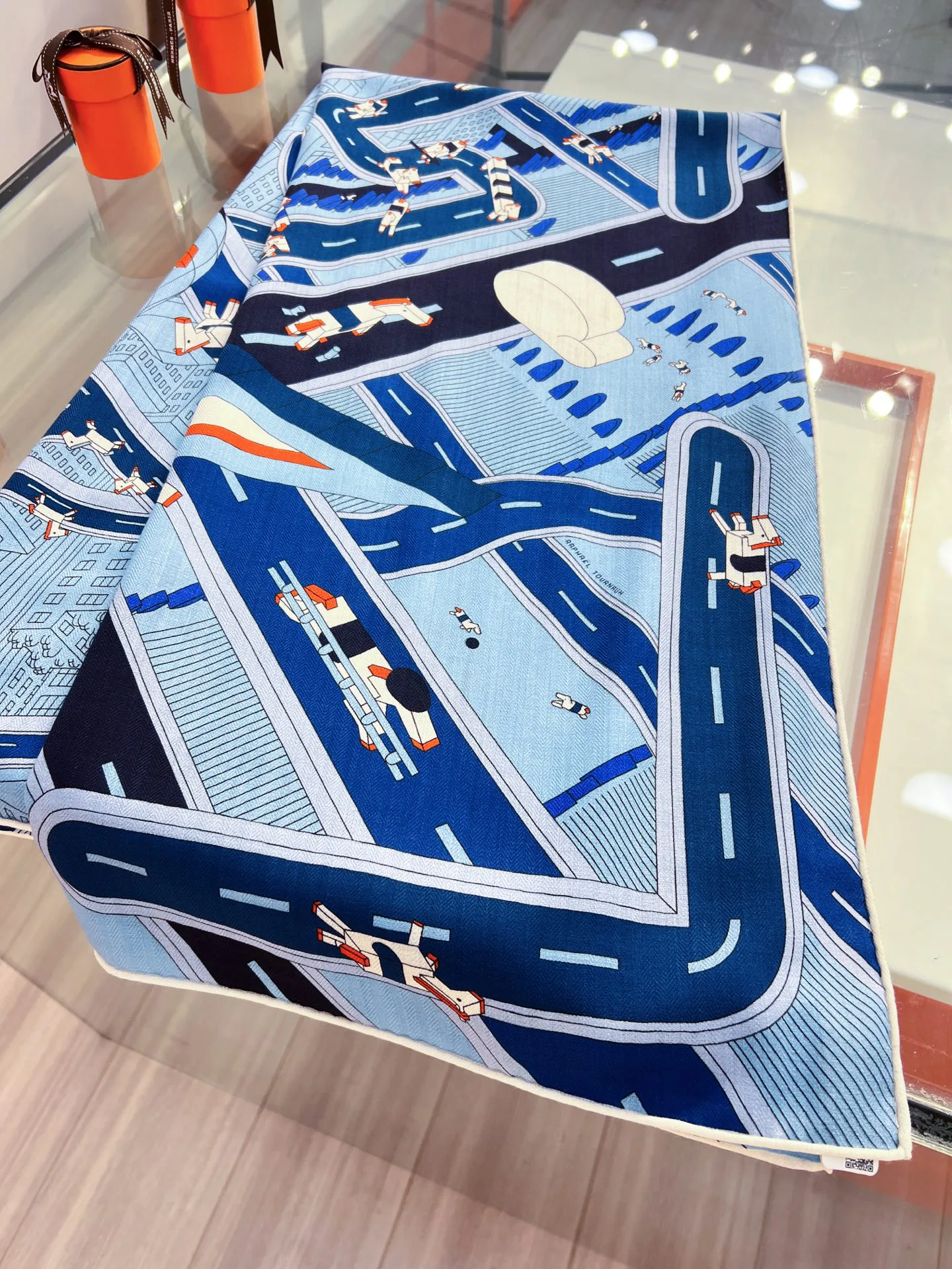 Silk Scarves HERMES 18468983