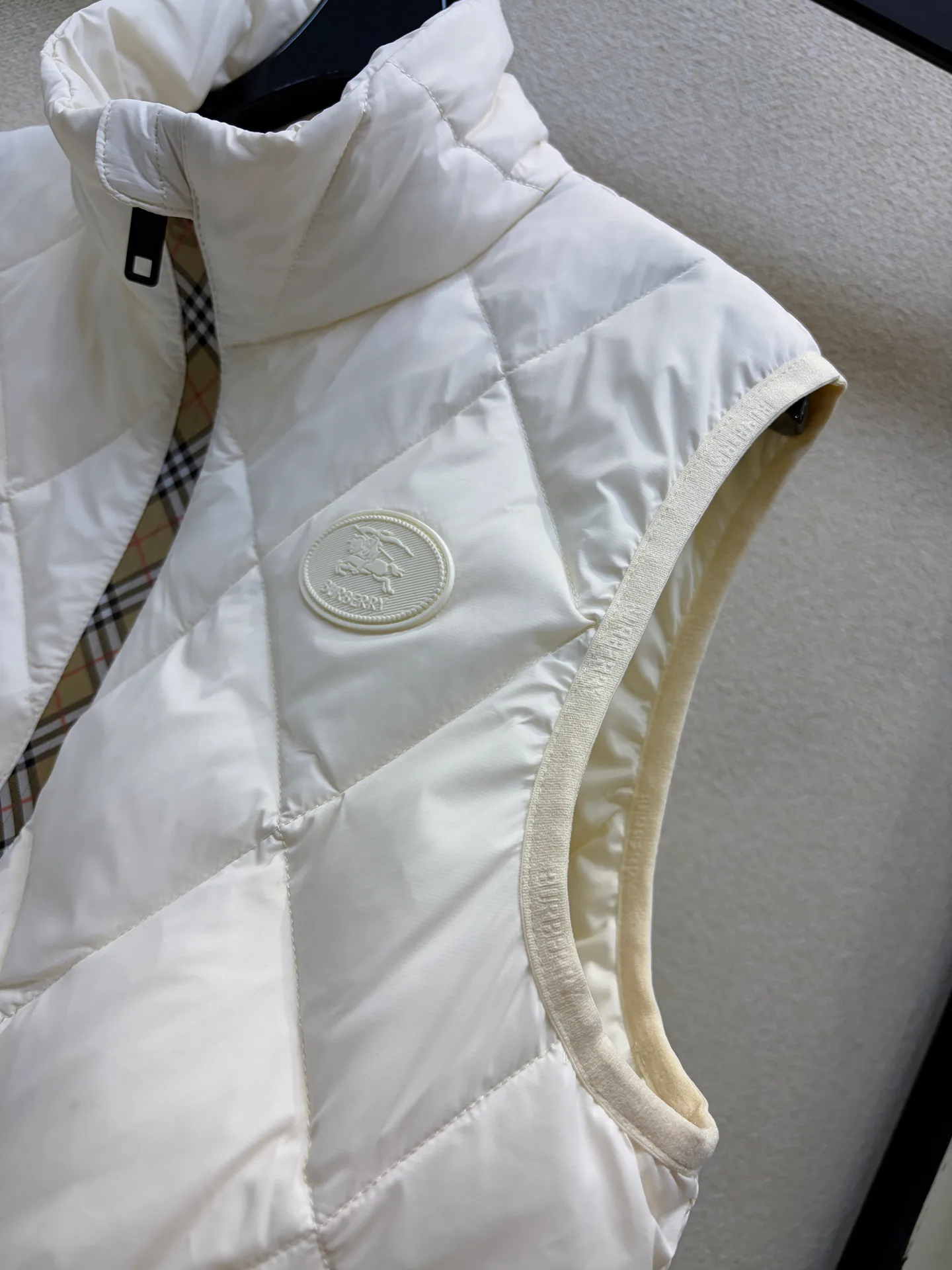 Women's Vests BURBERRY 18506583