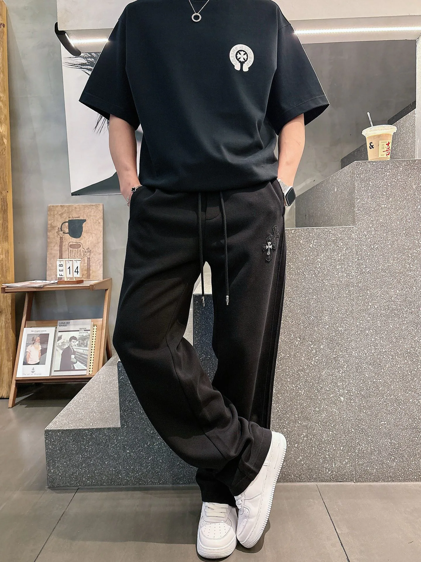 Брюки Мужские Chrome Hearts 18596883