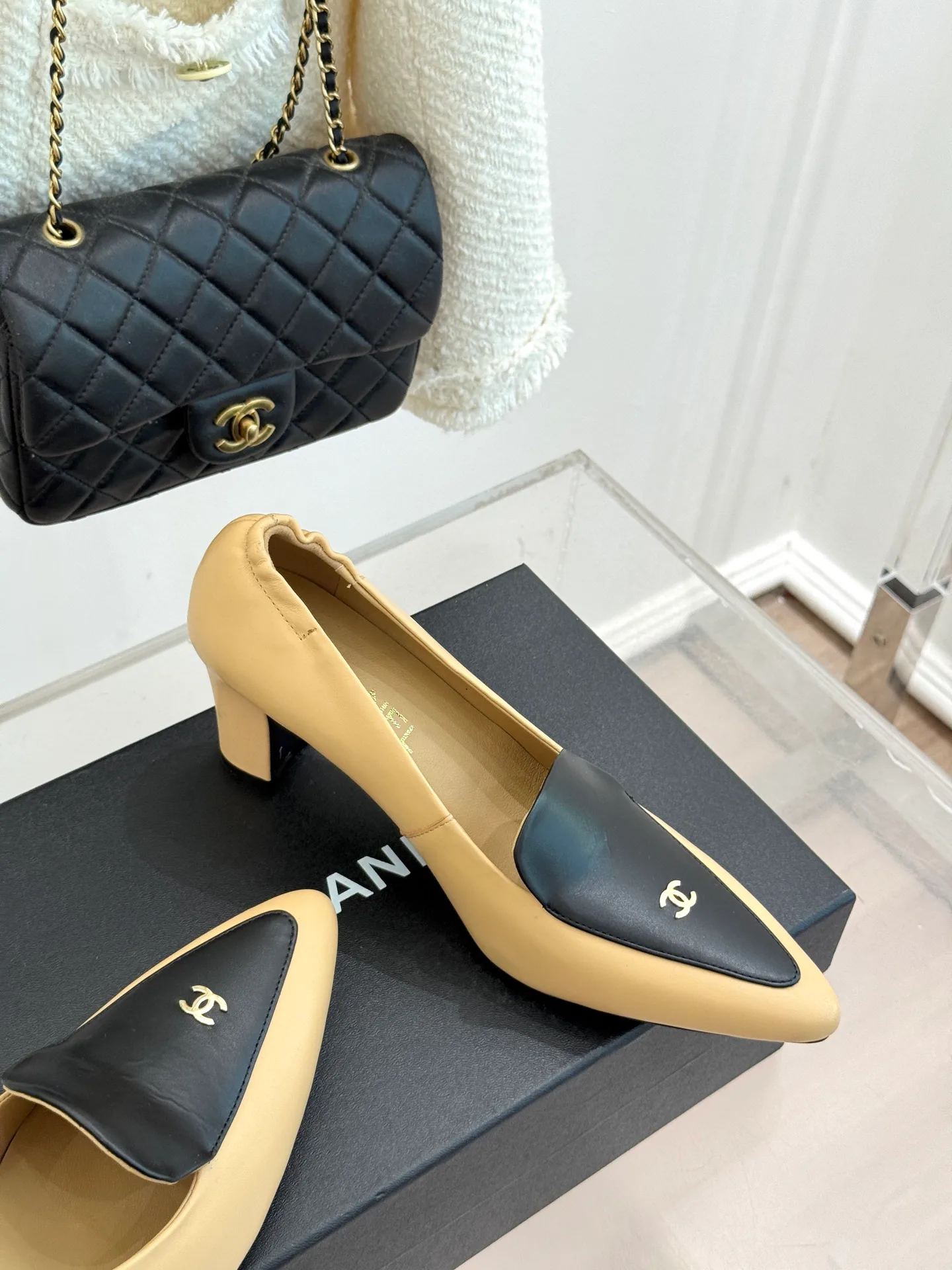 Women's Heels CHANEL 18154804