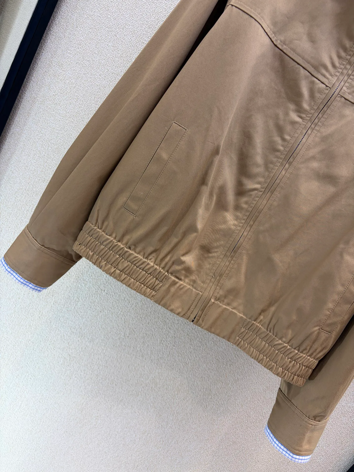 Women's Jackets And Down Jackets PRADA 18253052