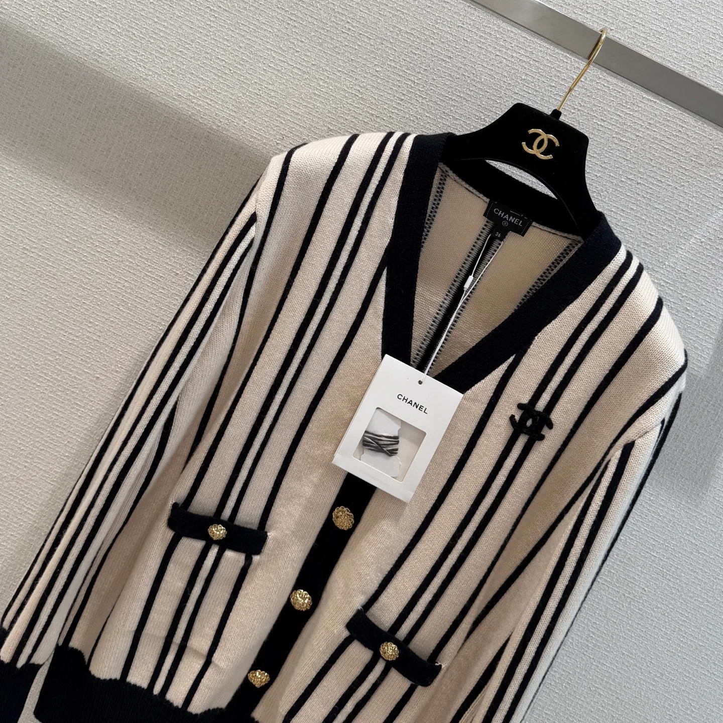 Women's Jumpers And Sweaters CHANEL 18138673