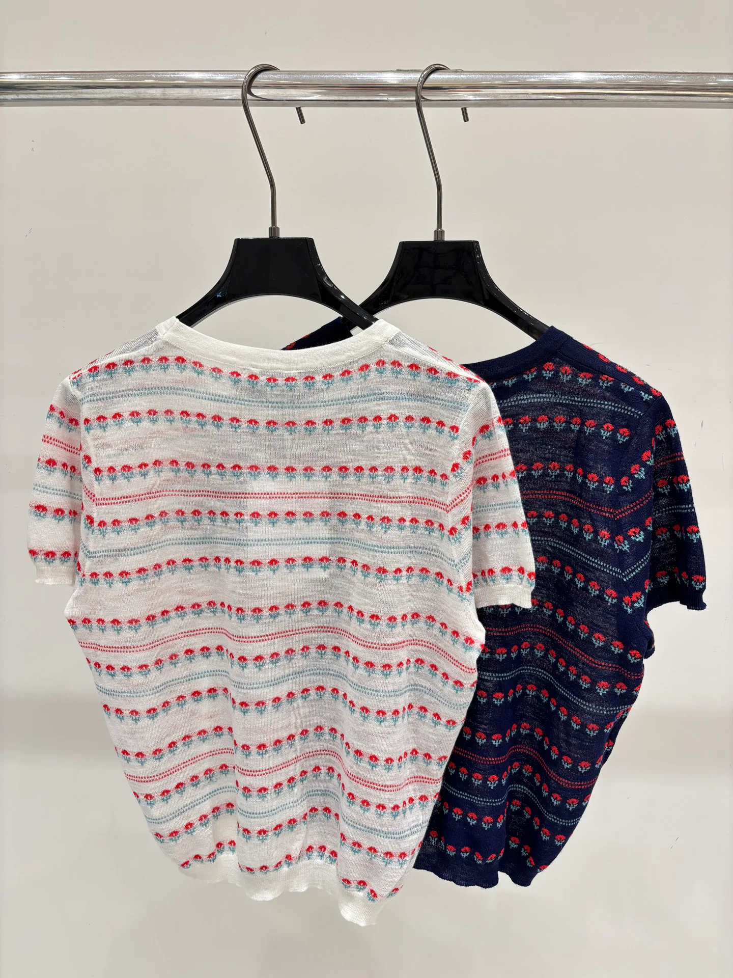 Women's T-Shirts CHANEL 17360370