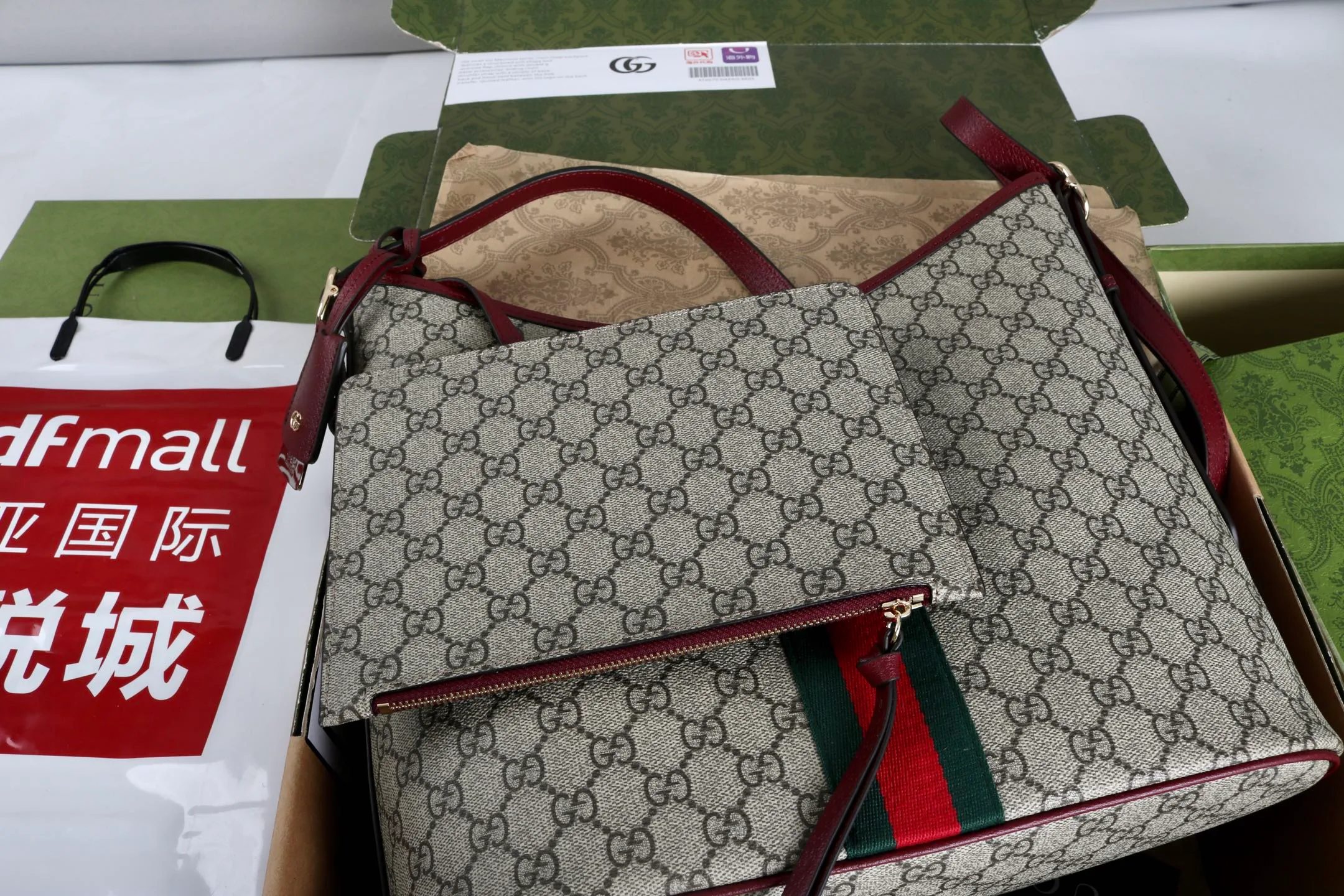 Women's Classic Handbags GUCCI 17838089
