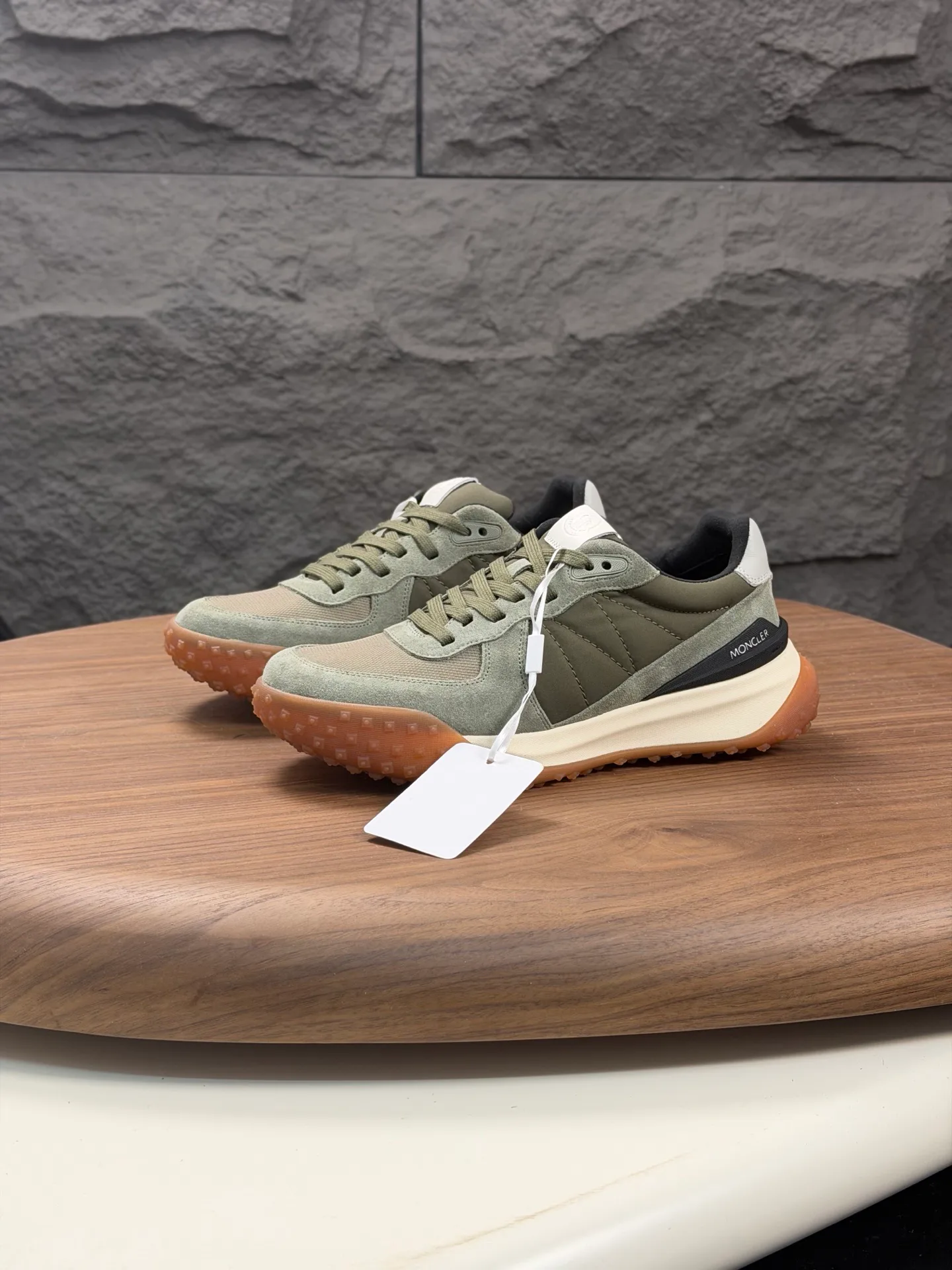 Men's Sneakers MONCLER 18119073