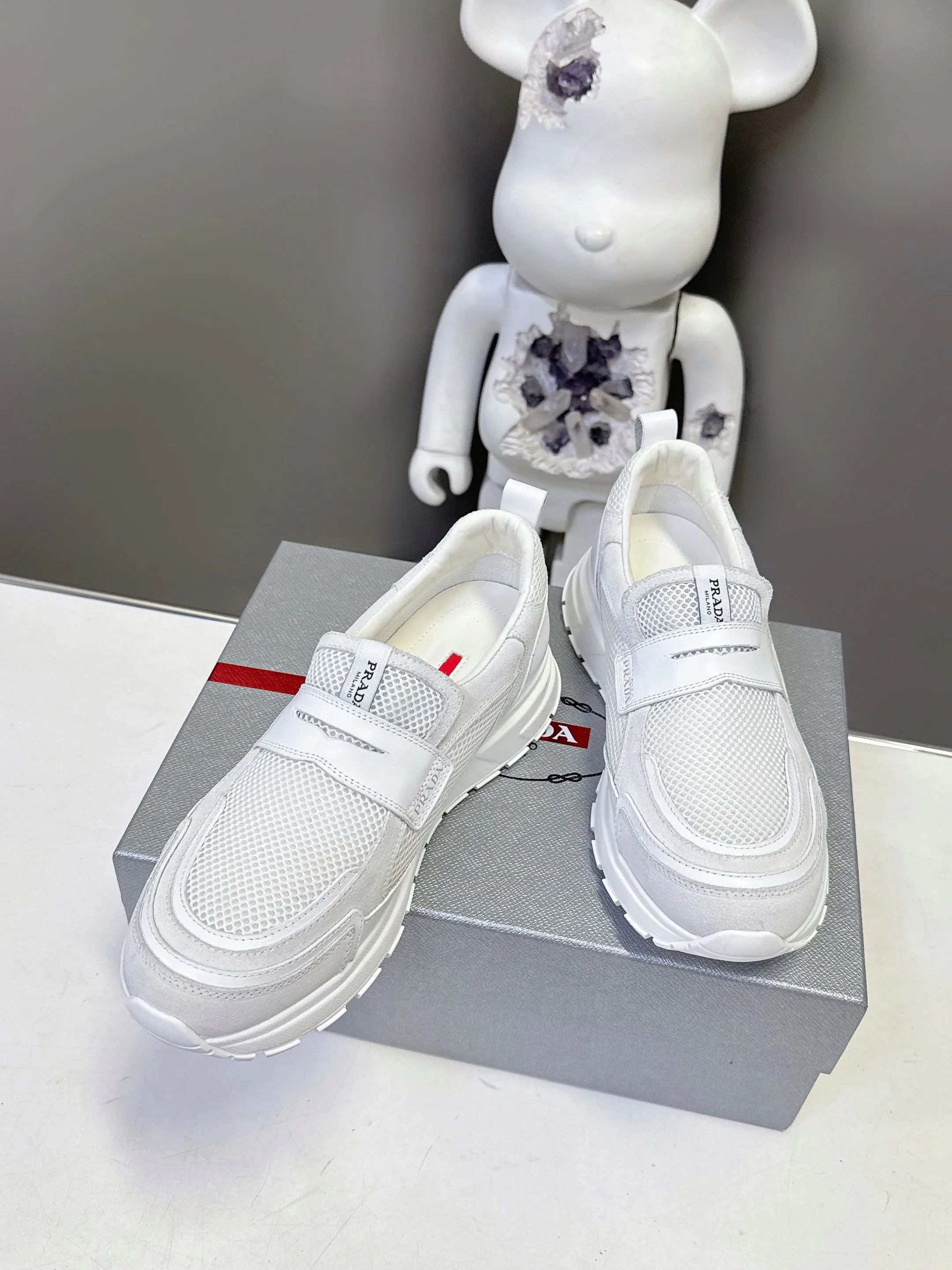 Women's Sneakers PRADA 17803499