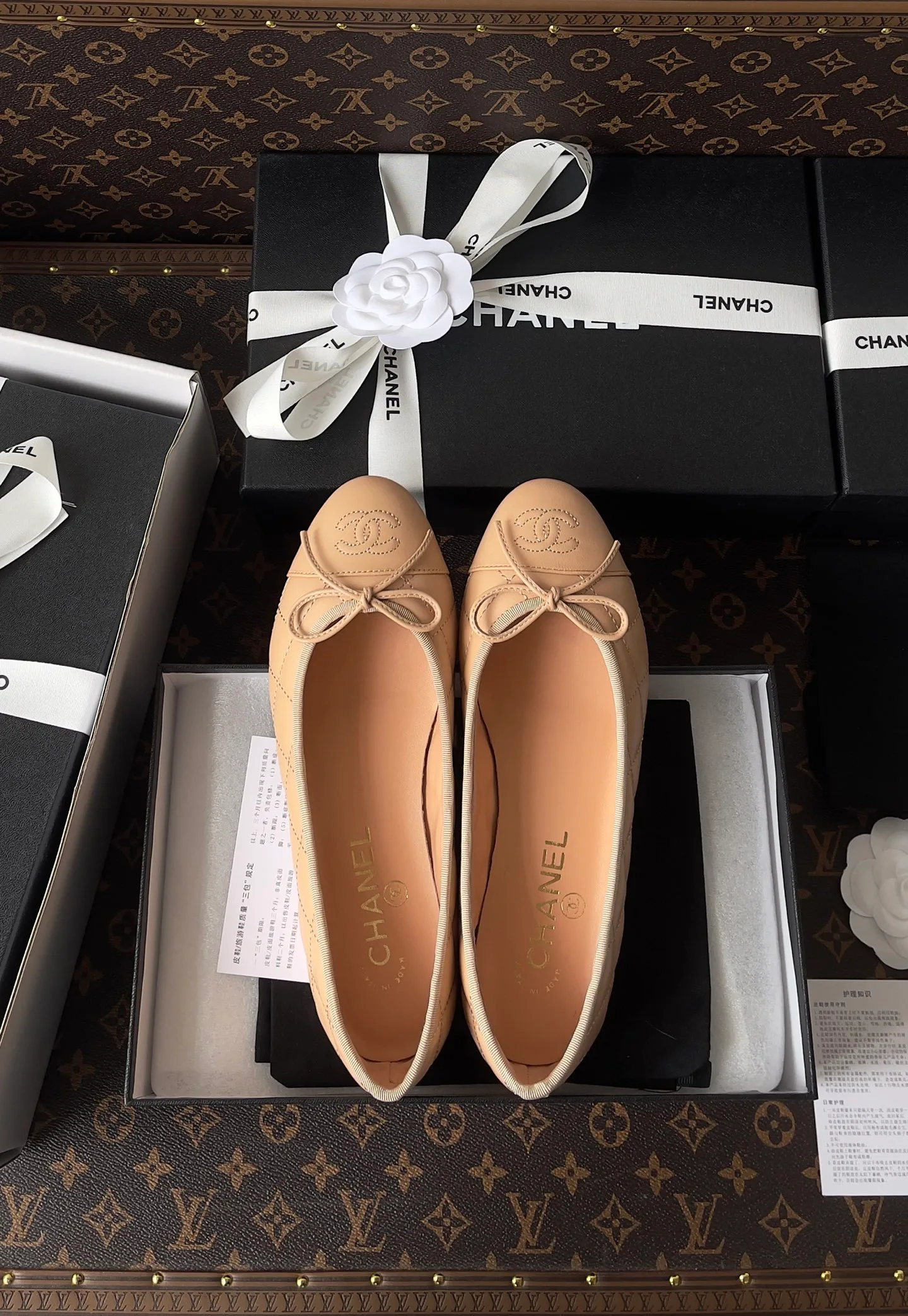 Women's Ballet Flats CHANEL 18153005