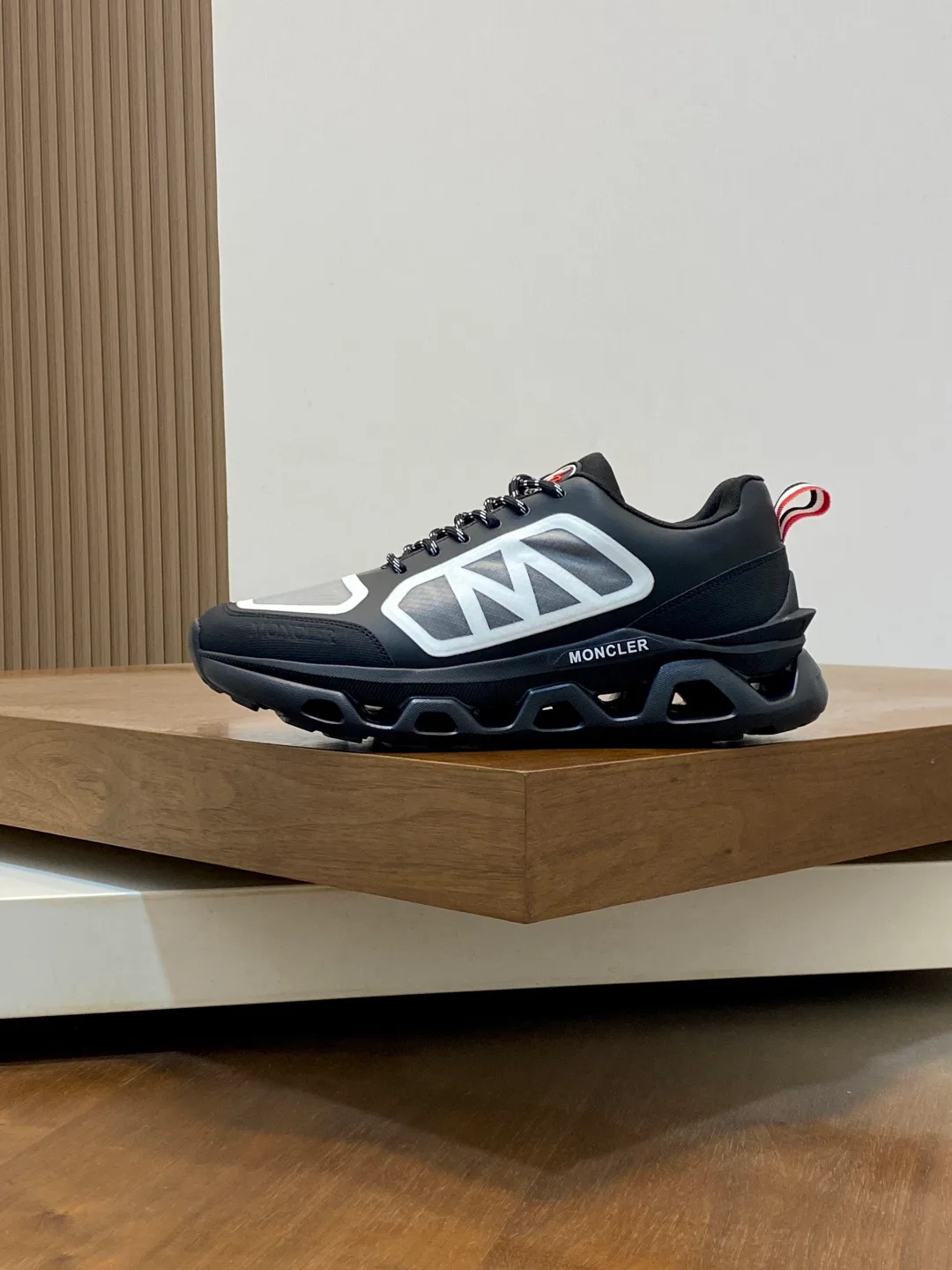 Men's Sneakers MONCLER 18118864