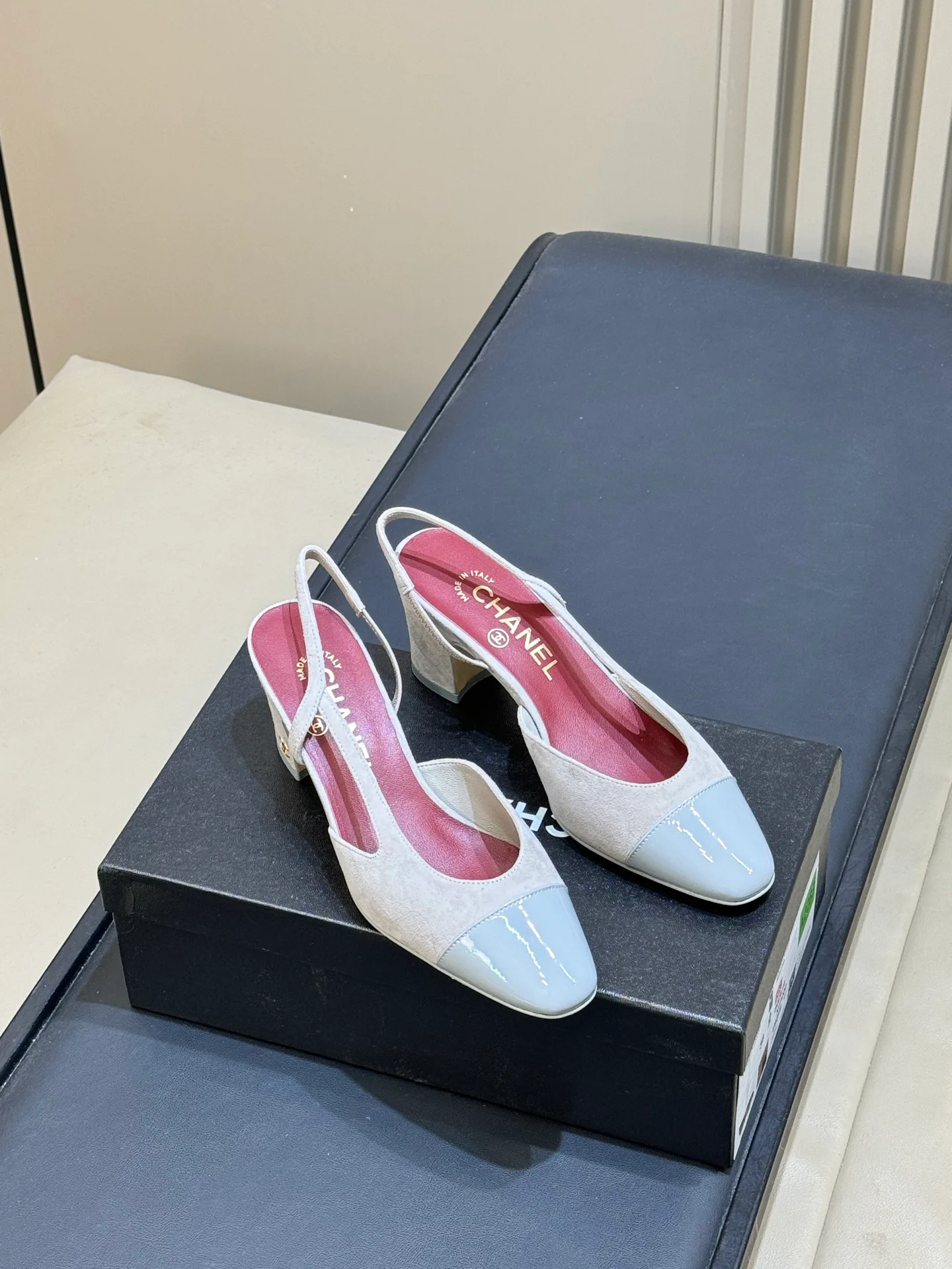 Women's Heels CHANEL 18072784