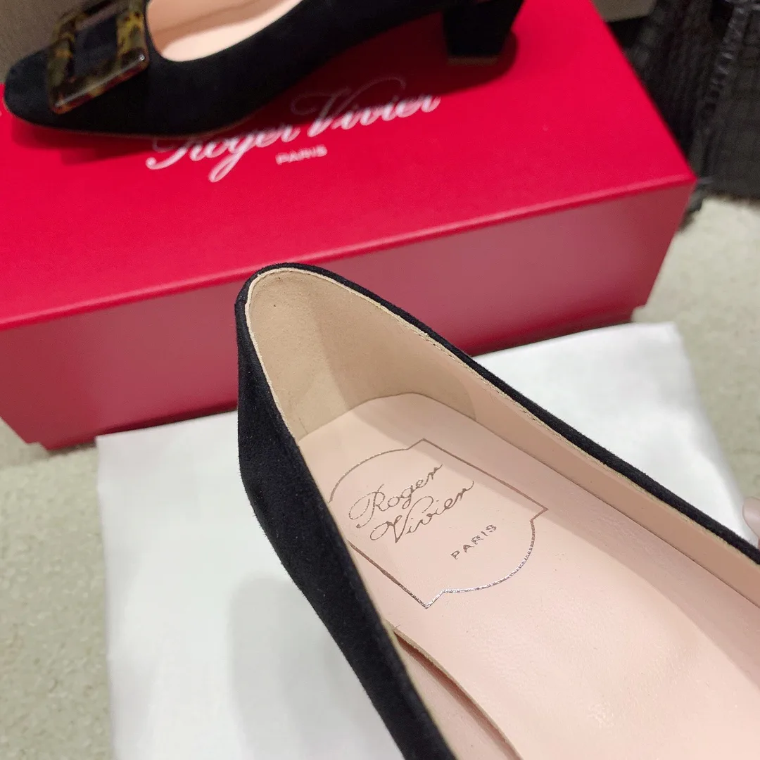 Women's Heels ROGER VIVIER 17550732