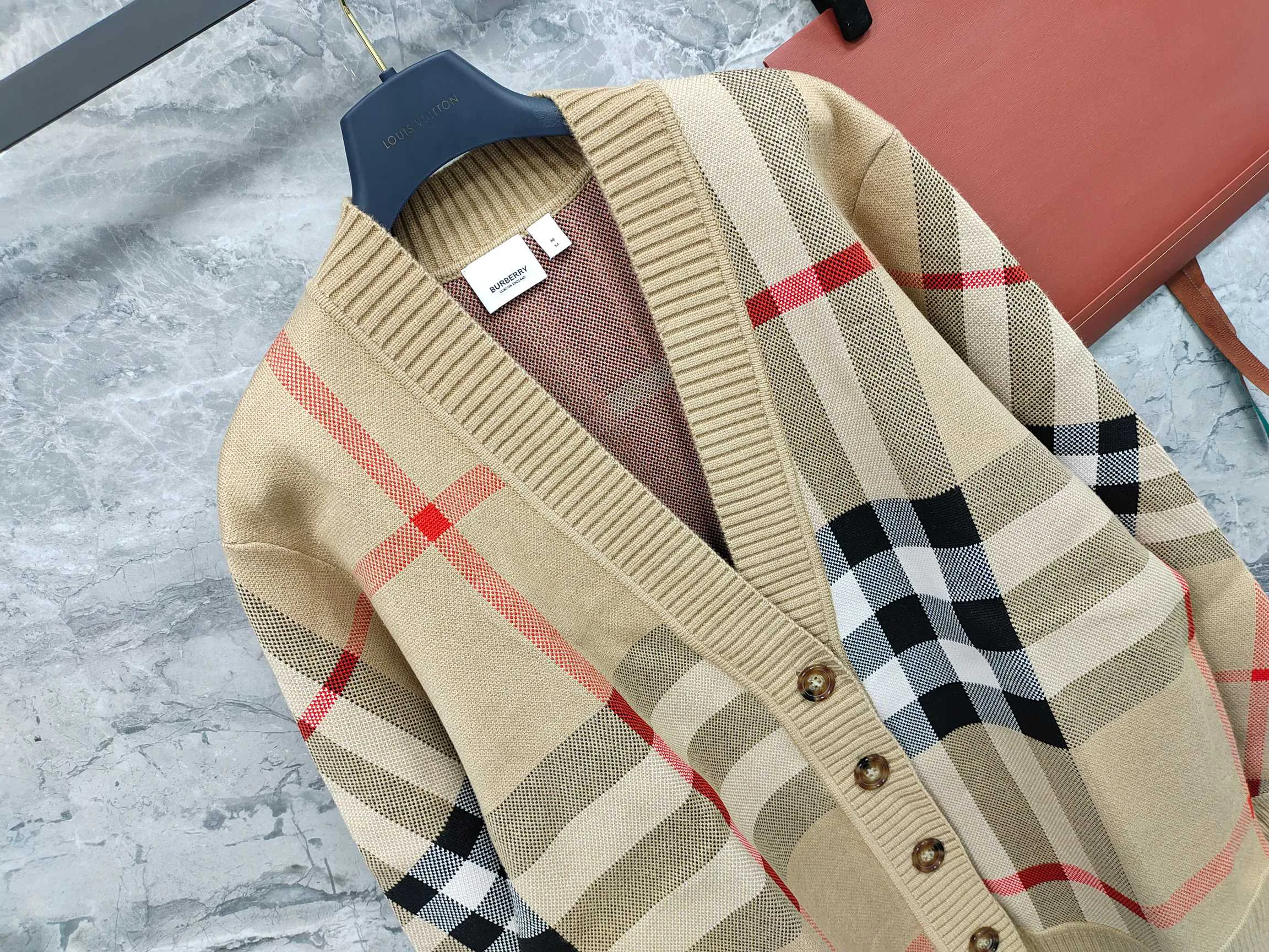 Women's Jumpers And Sweaters BURBERRY 18468051