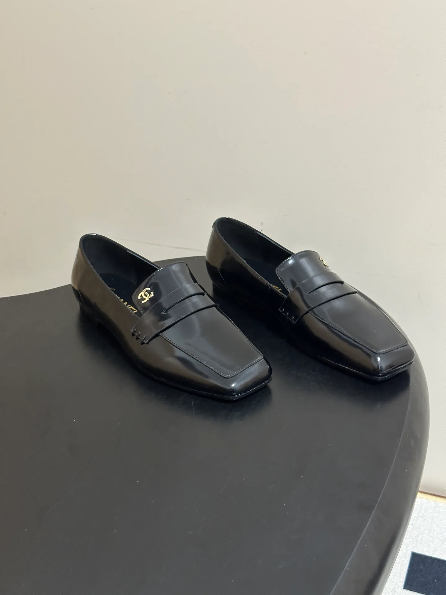 Women's Loafers And Moccasins CHANEL 18049693