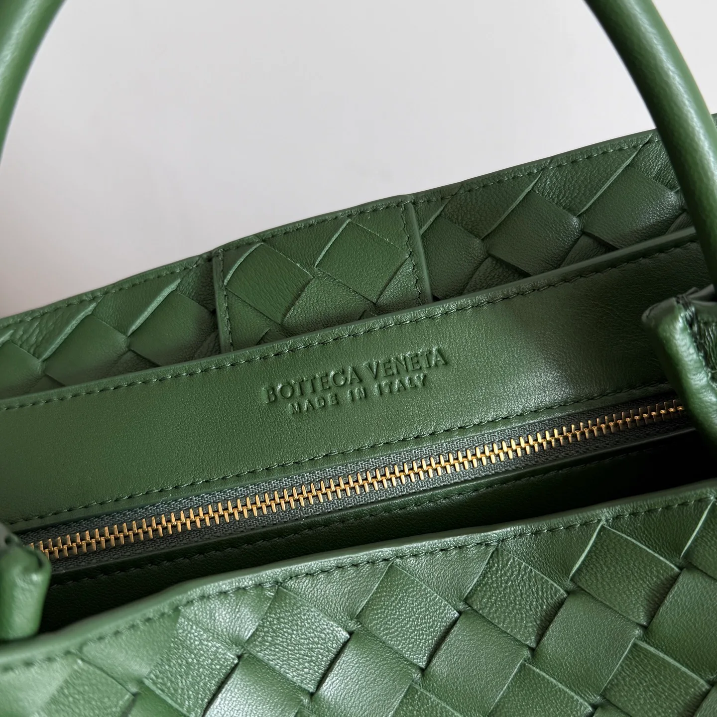 Women's Classic Handbags BOTTEGA VENETA 18467867