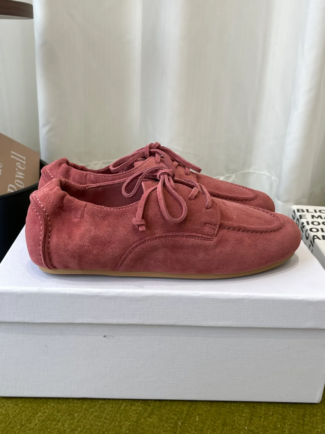 Women's Loafers And Moccasins CELINE 17701359