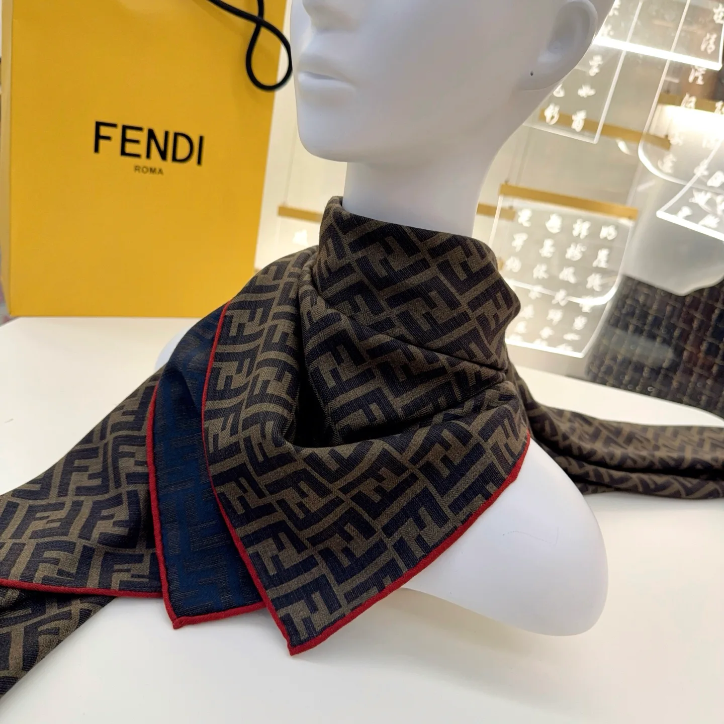 Scarves FENDI 18287160