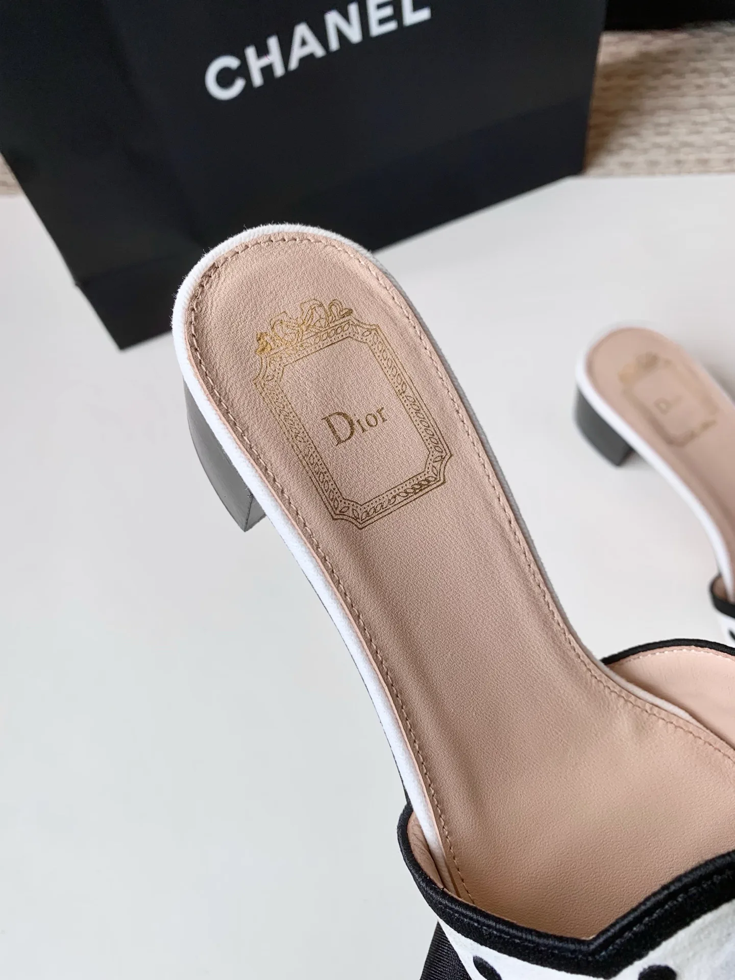 Women's Mules And Clogs CHRISTIAN DIOR 18167777