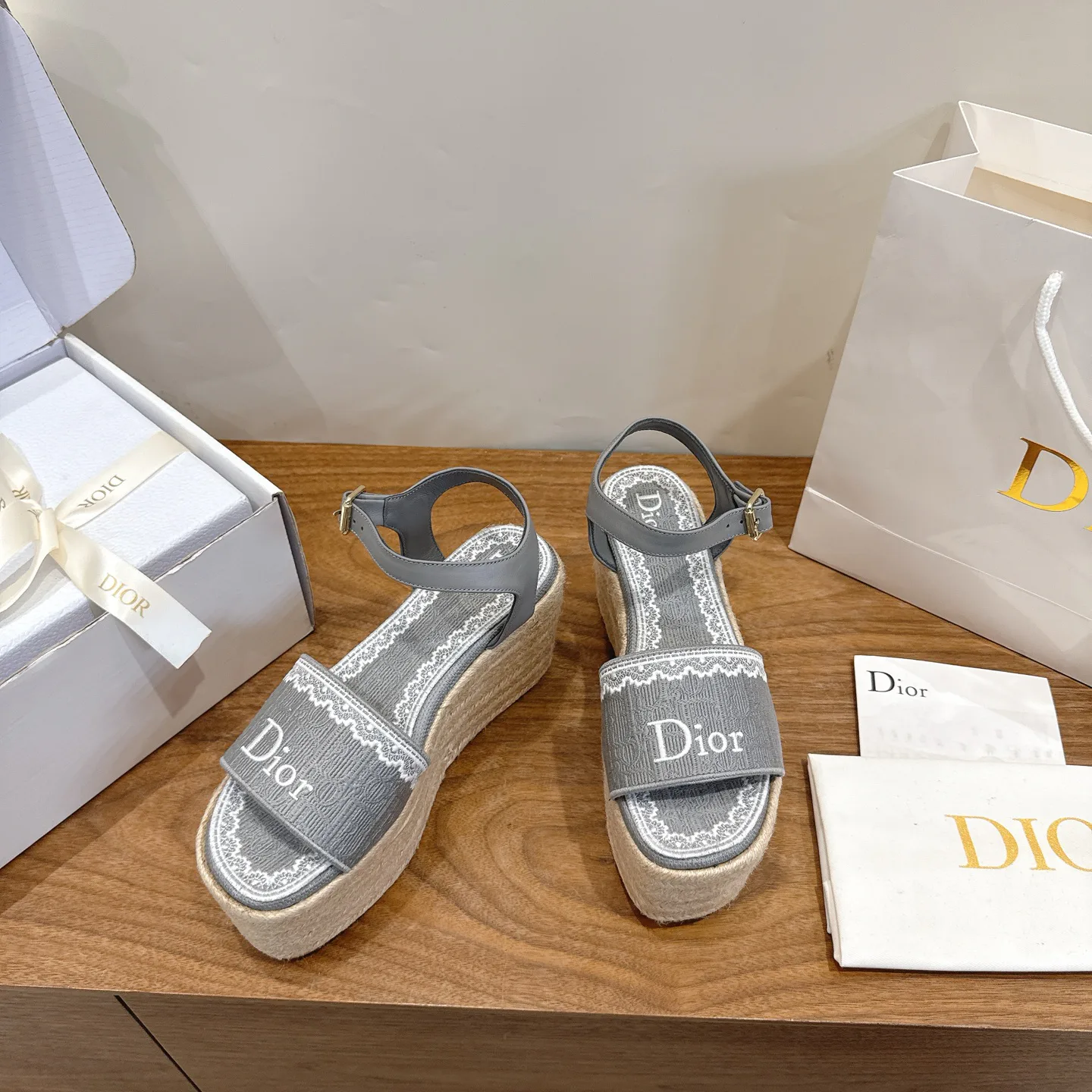 Women's Open-Toe Sandals CHRISTIAN DIOR 17947074